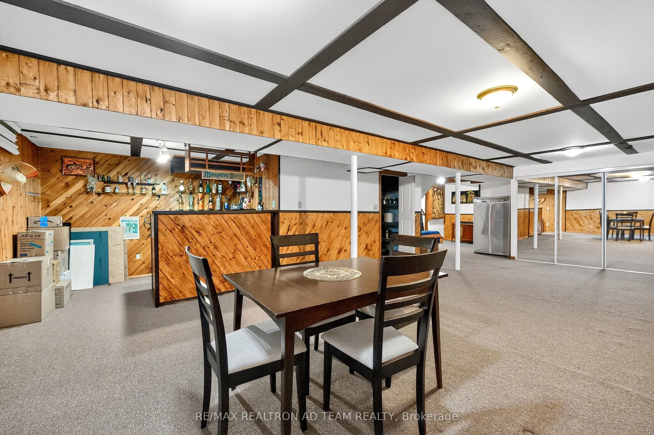 1303 Redwood Lane