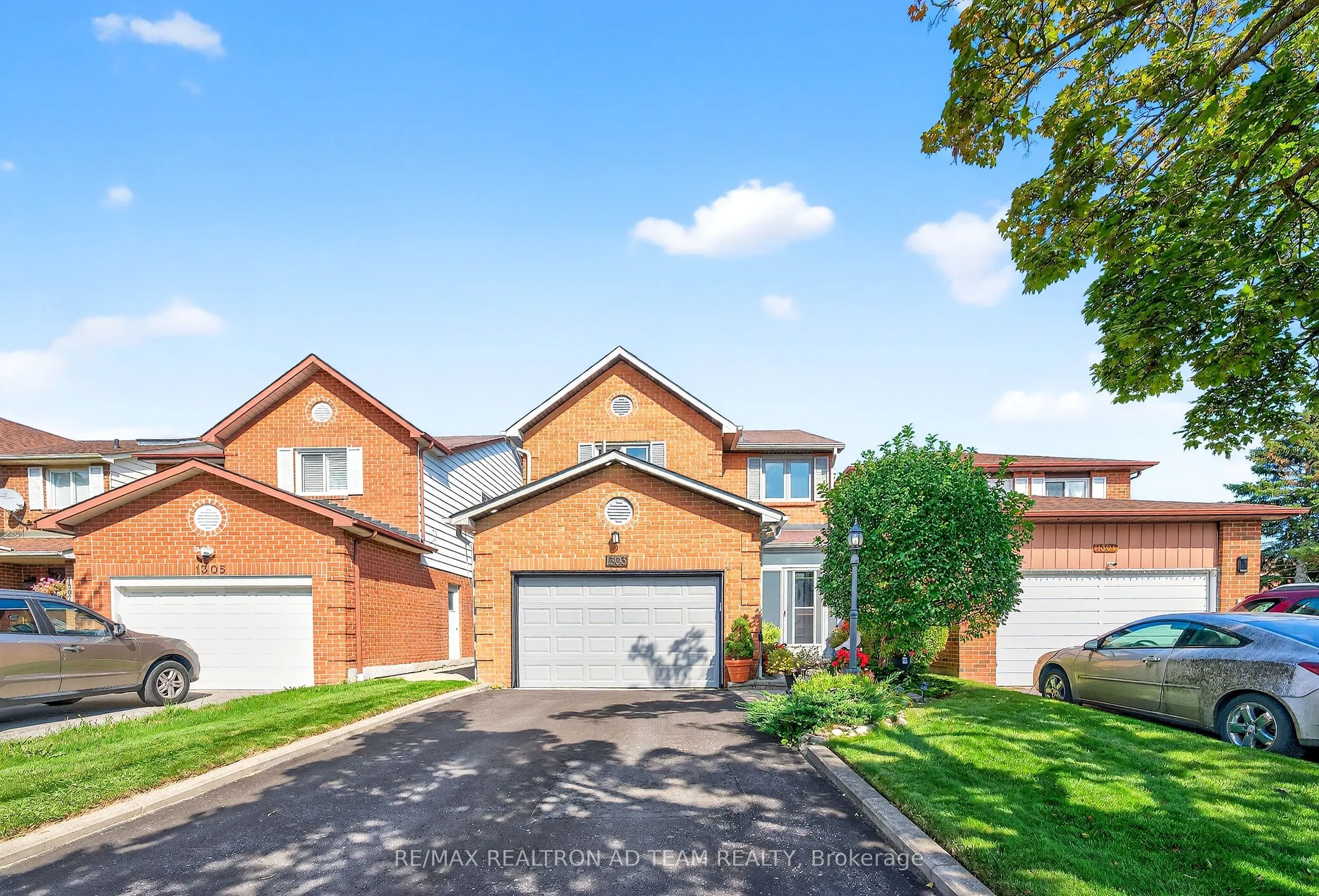 1303 Redwood Lane