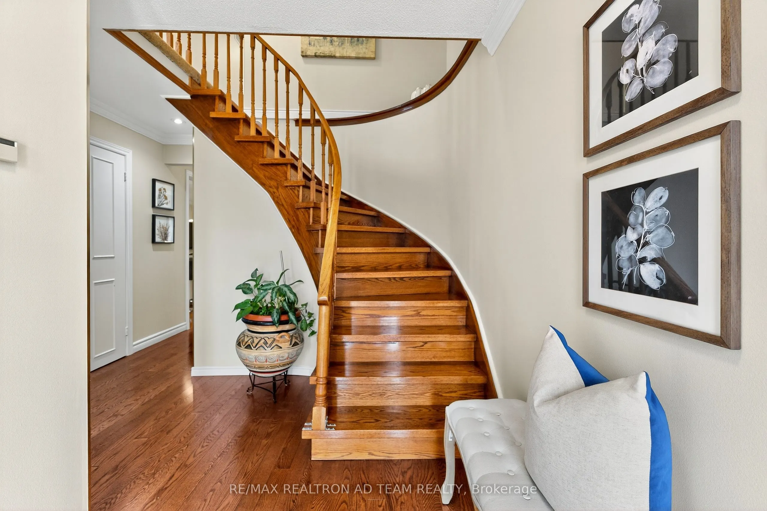 1303 Redwood Lane