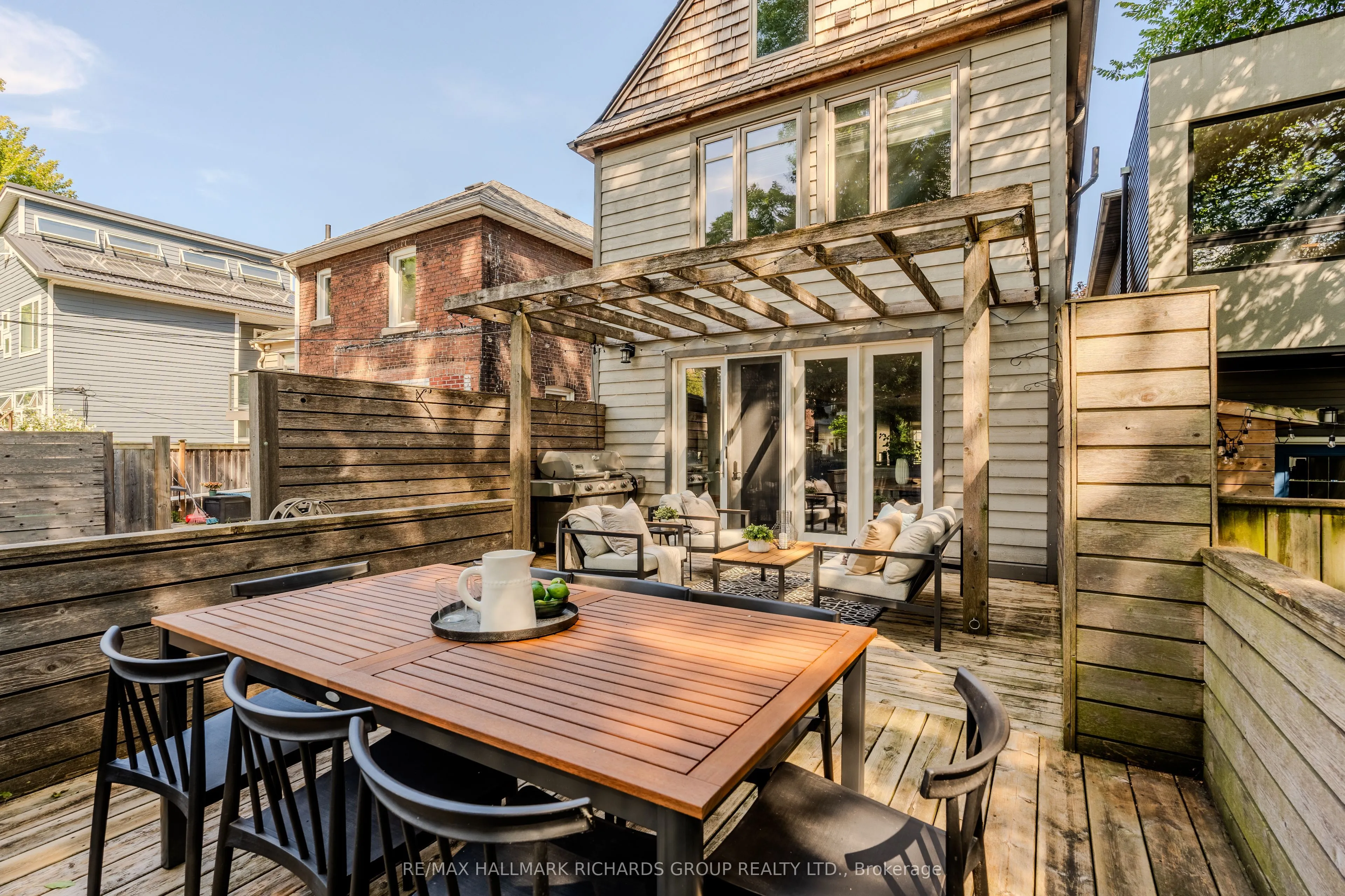138 Ashdale Avenue