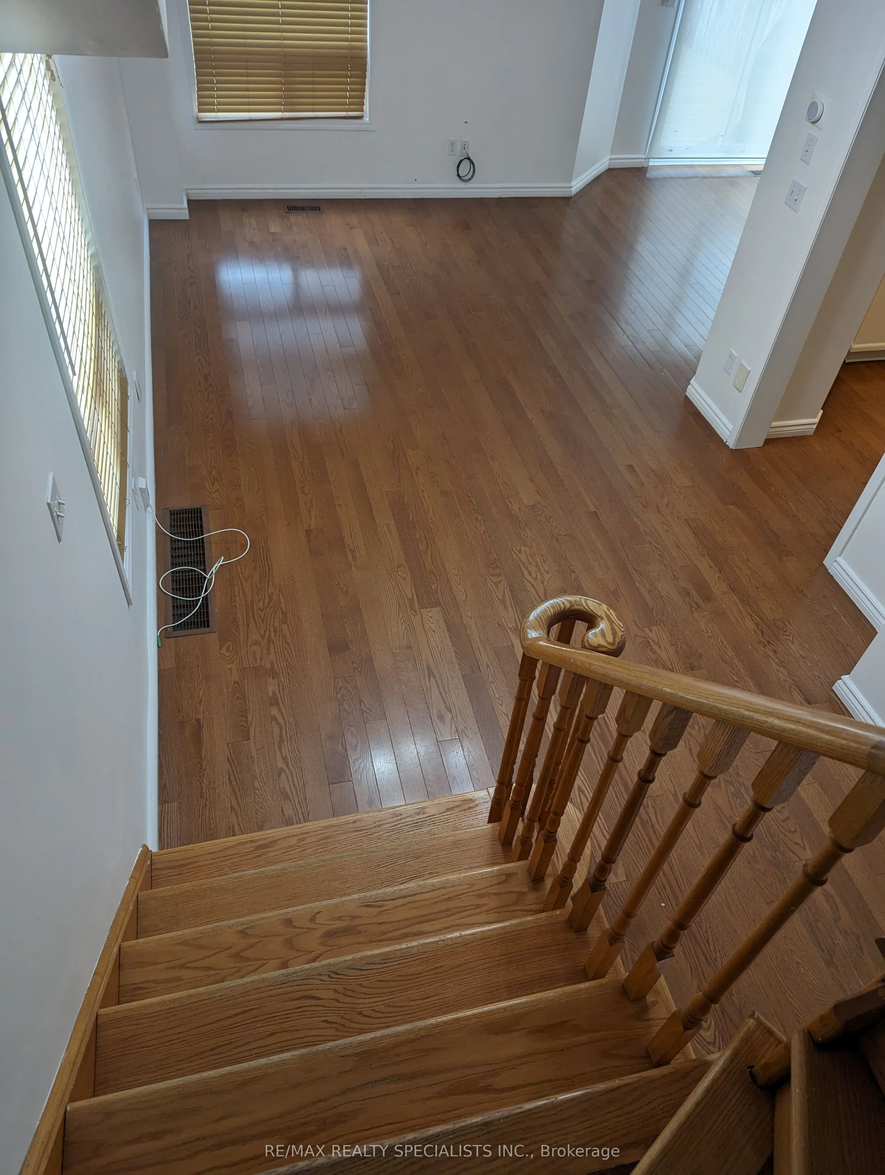 34 FLAXMAN Avenue