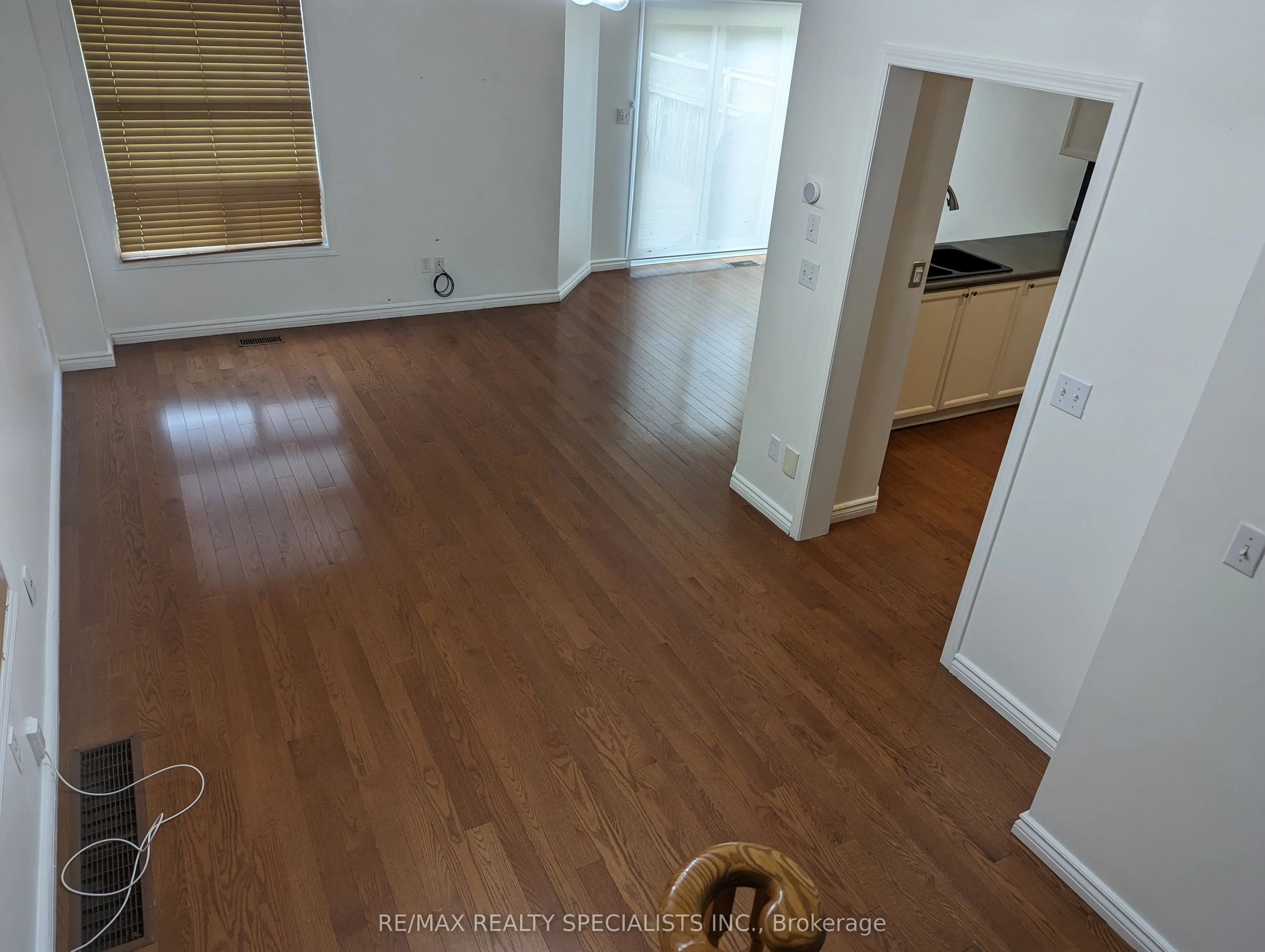 34 FLAXMAN Avenue