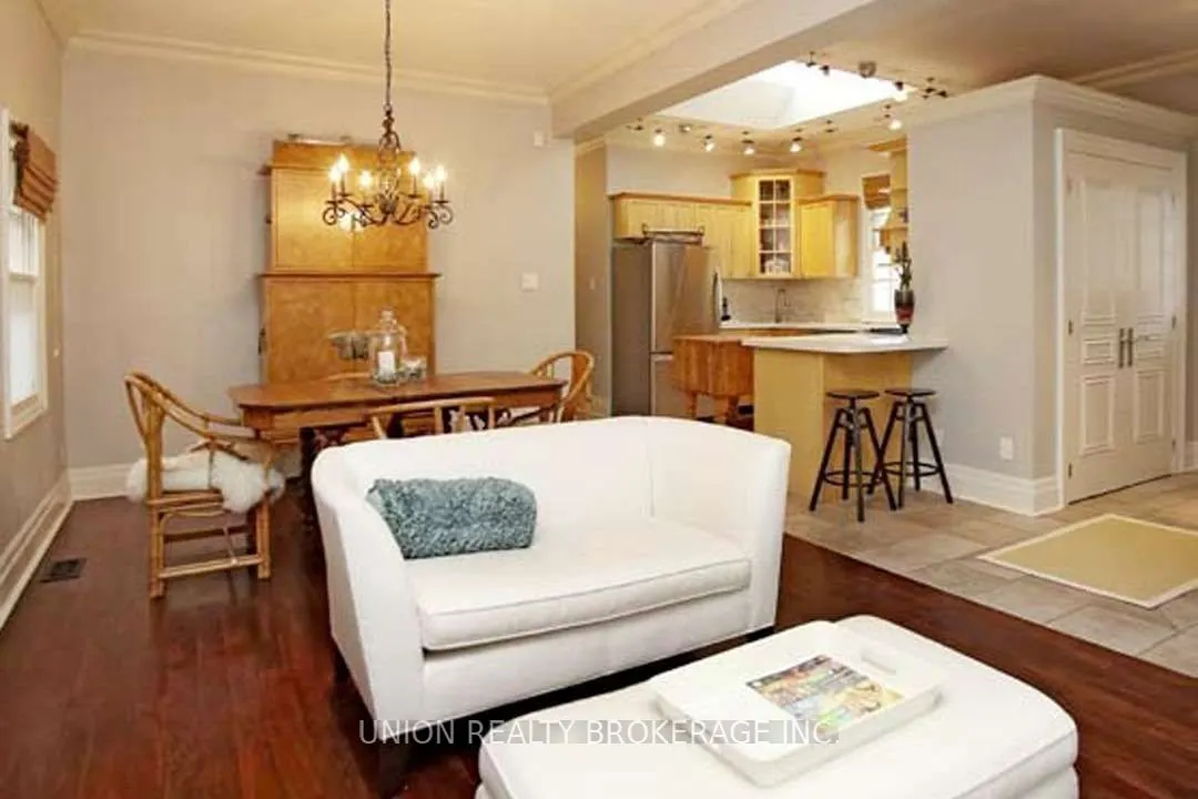 3 Scarborough Road, #Main