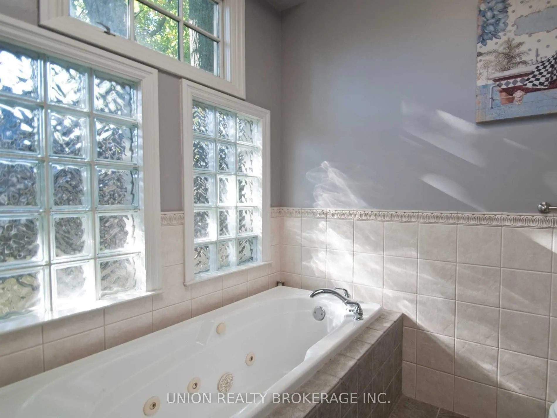 3 Scarborough Road, #Main