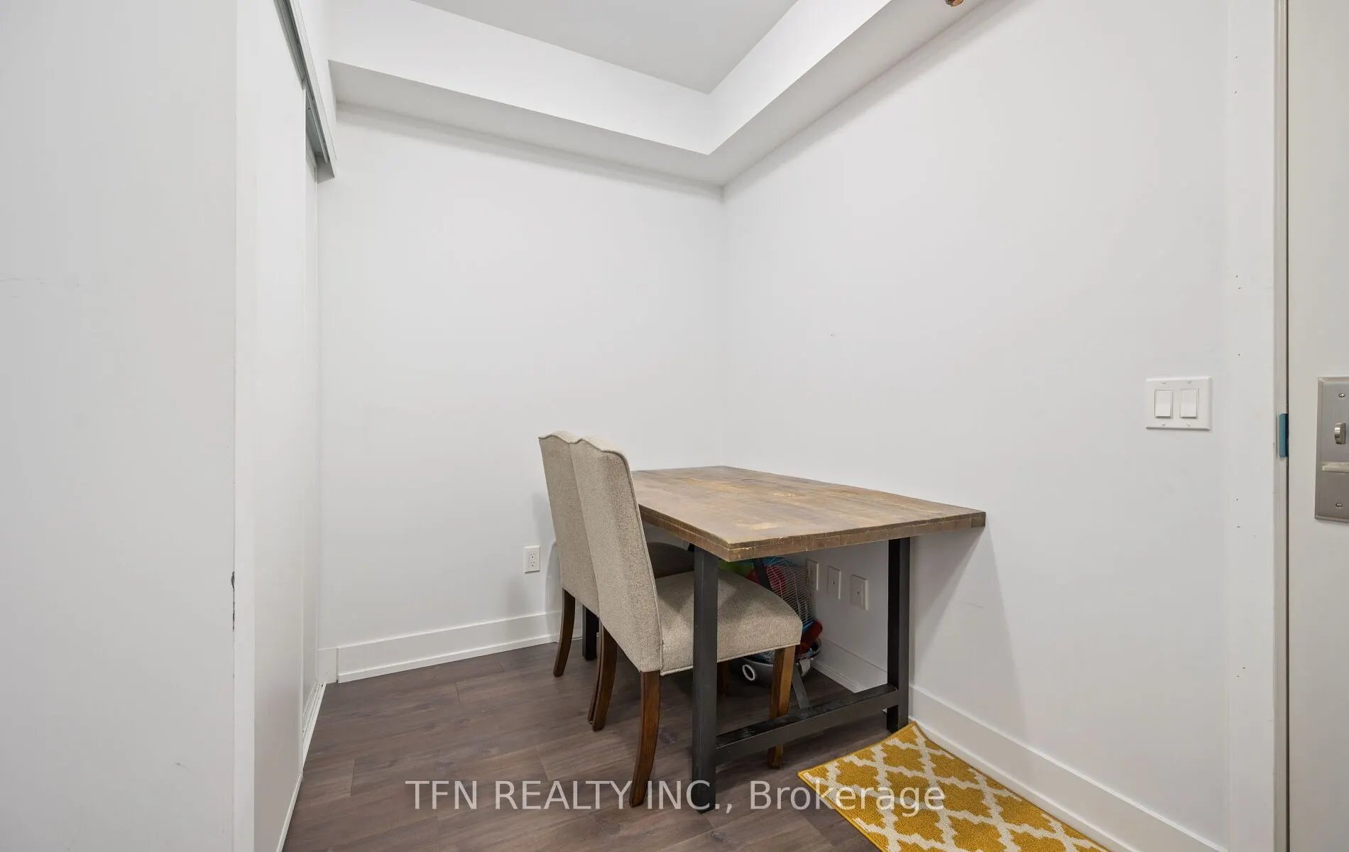 2550 Simcoe Street N, #219