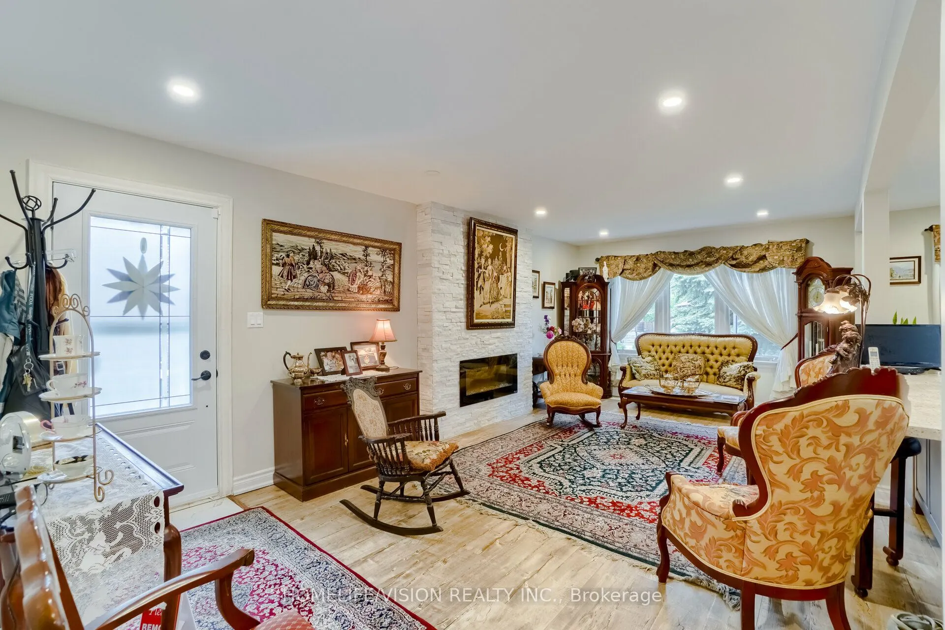 44 Armitage Drive