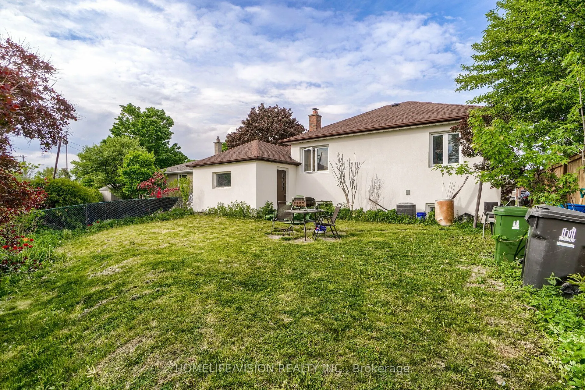 44 Armitage Drive