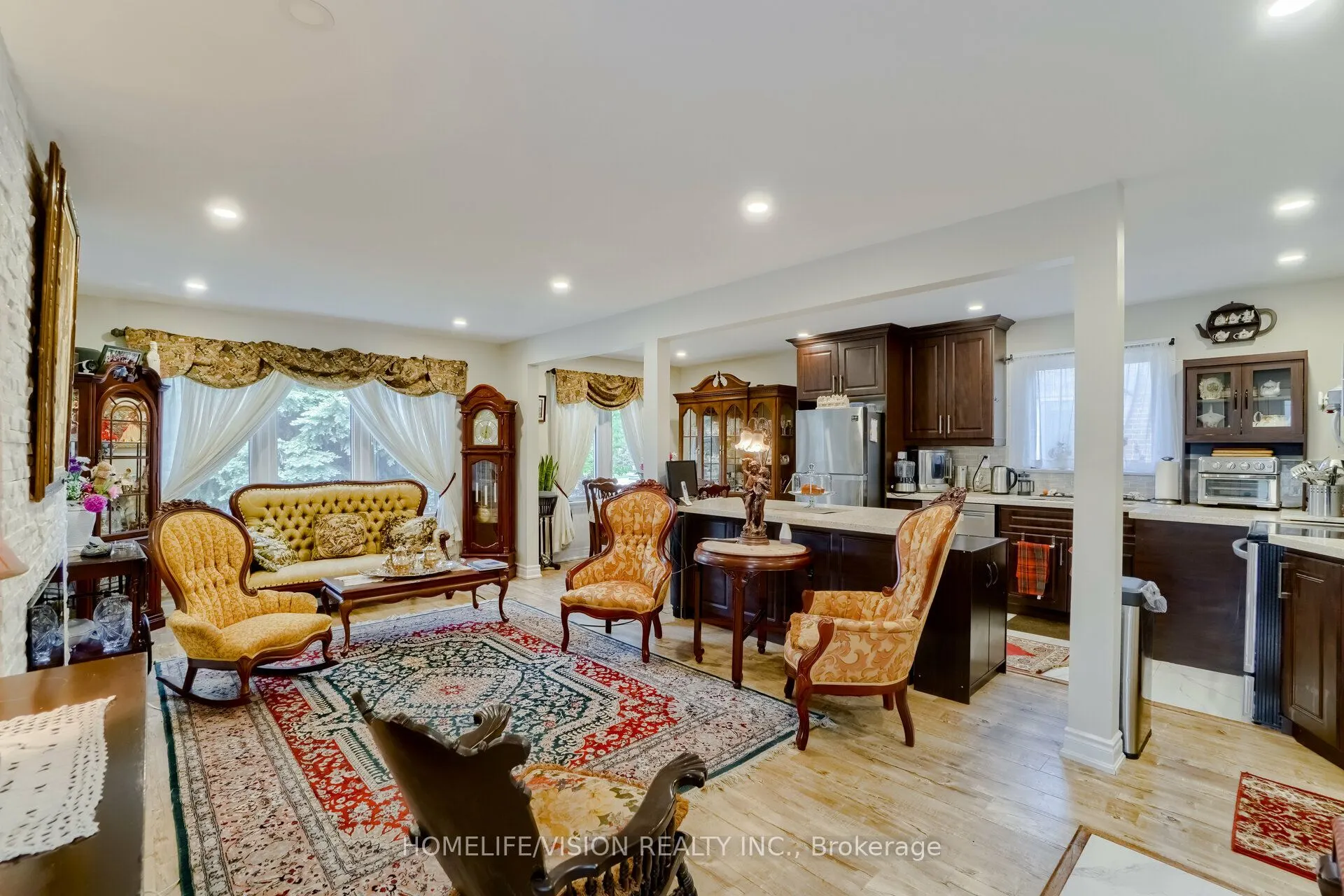 44 Armitage Drive