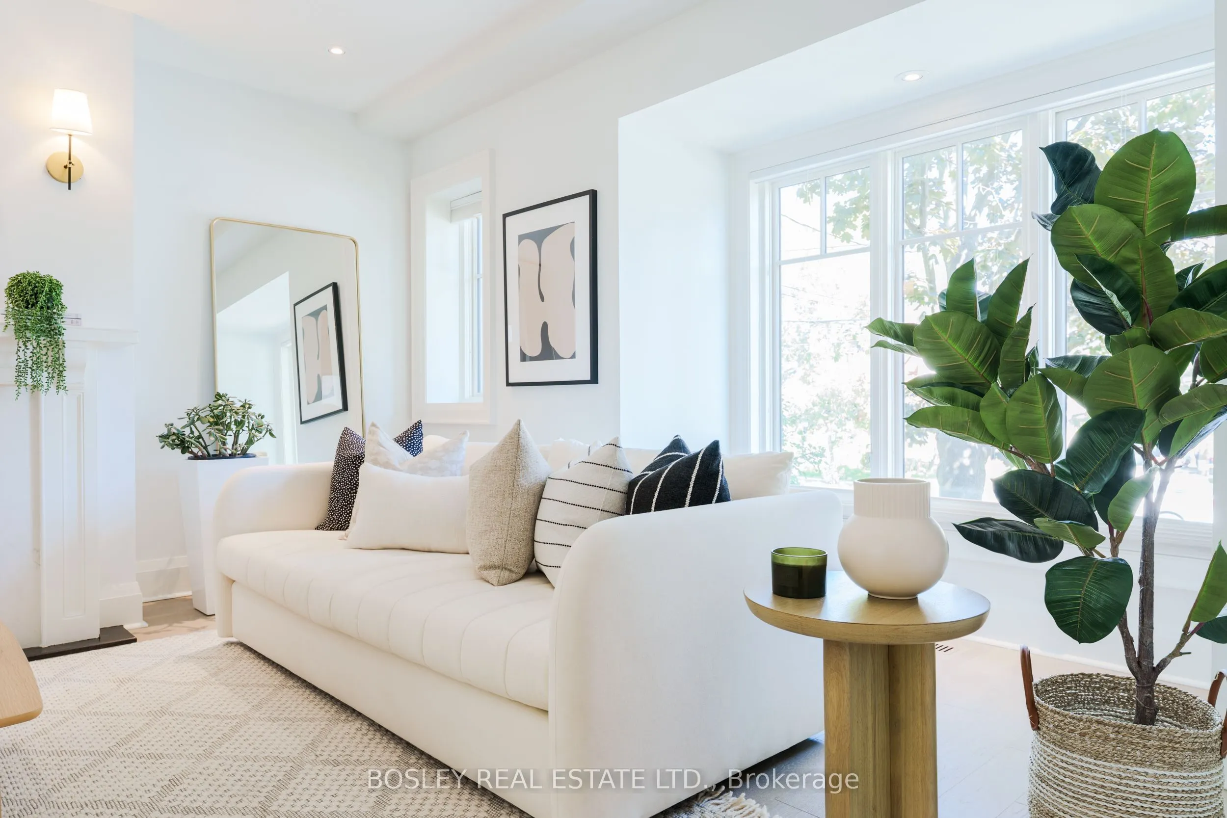 84 Blantyre Avenue