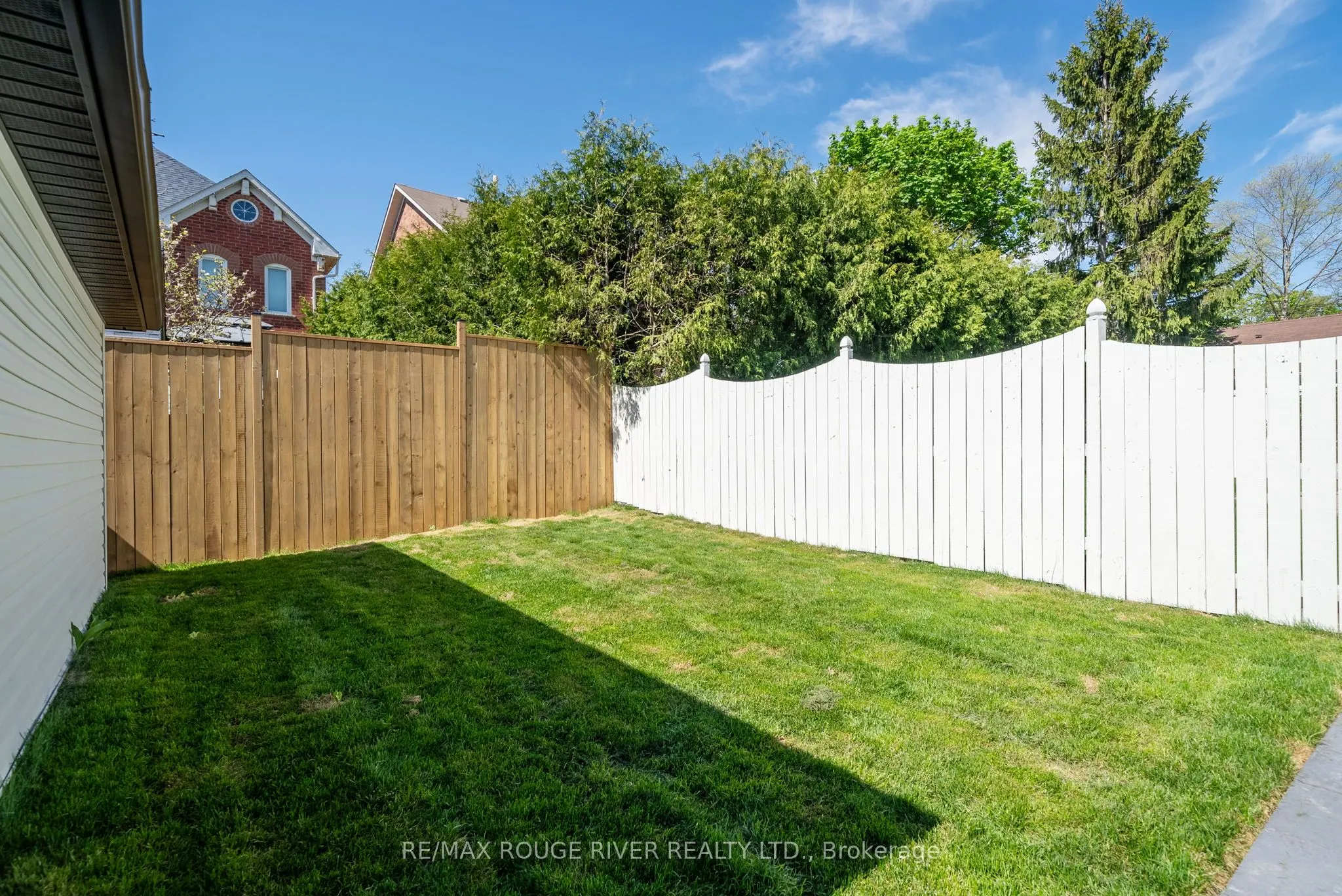 10 Sawyer Avenue