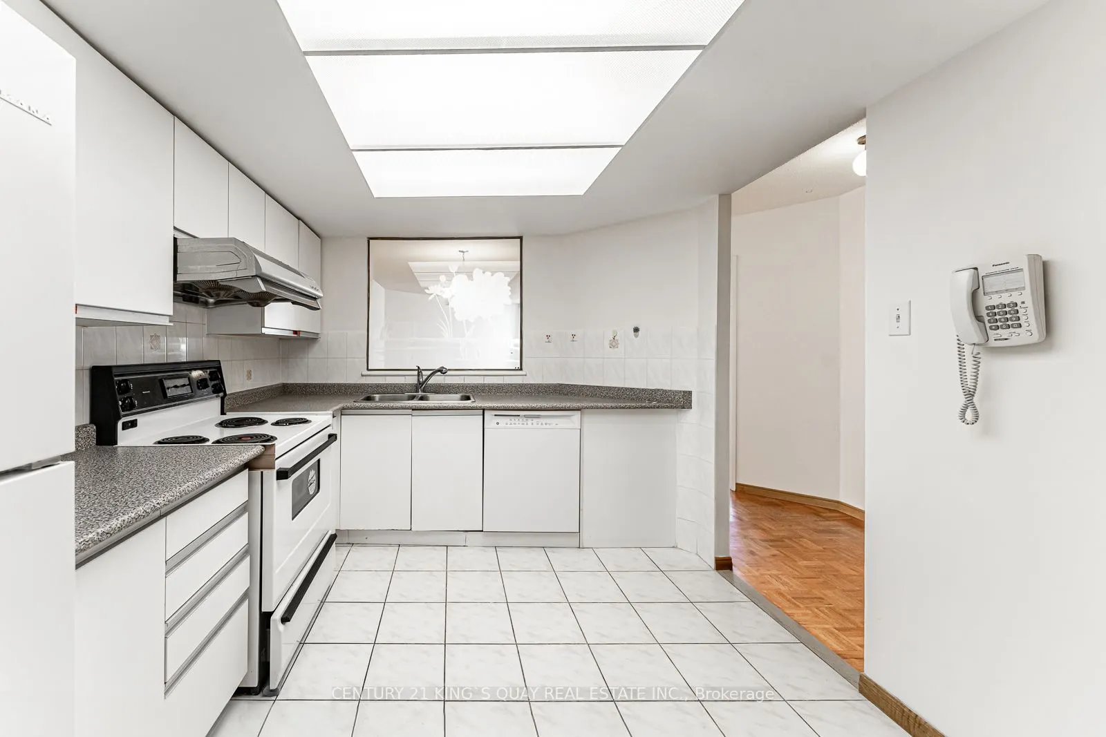 350 Alton Towers Circle, #401