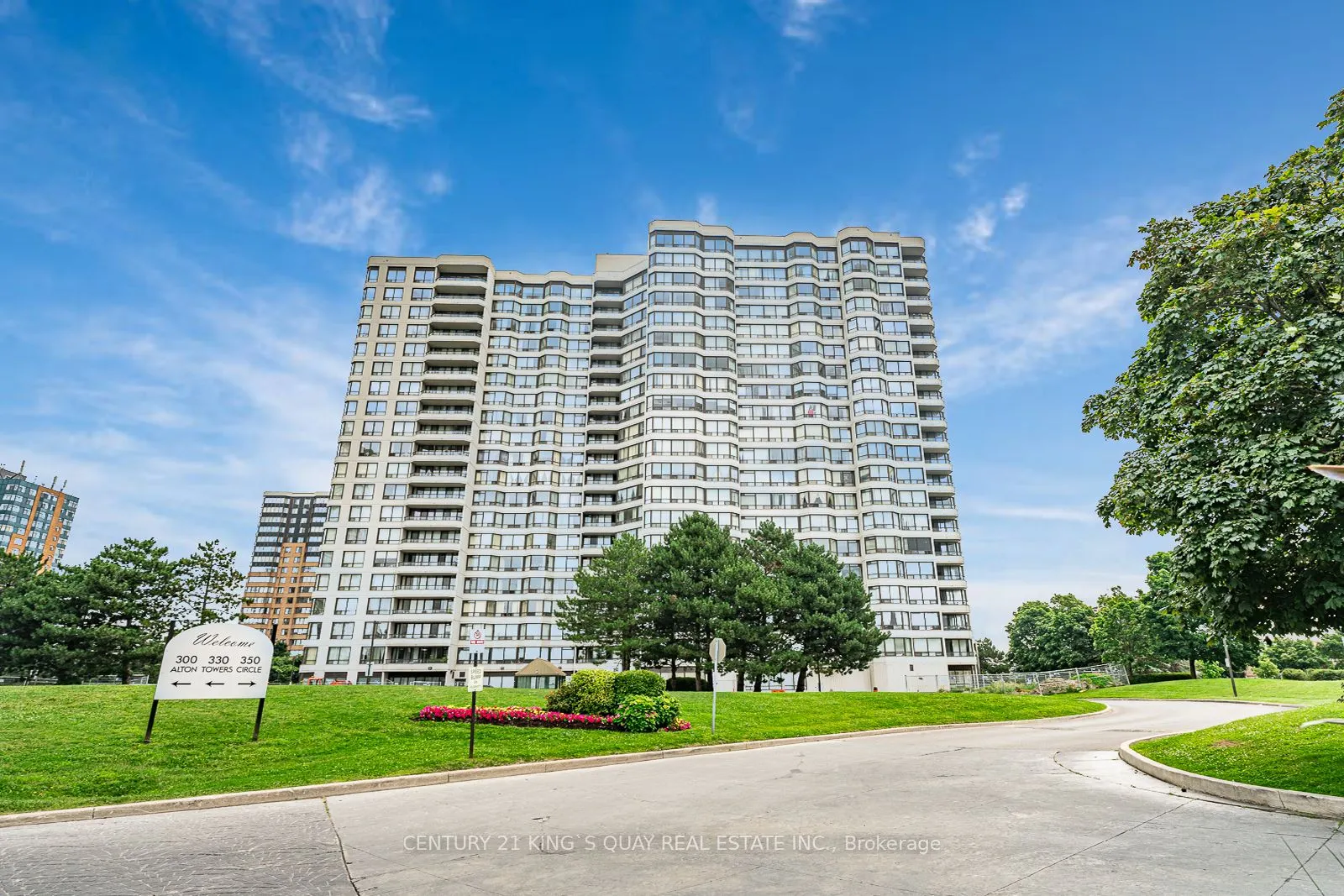 350 Alton Towers Circle, #401