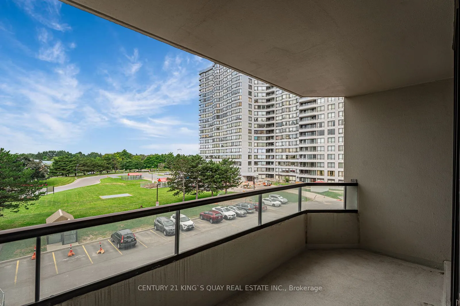 350 Alton Towers Circle, #401