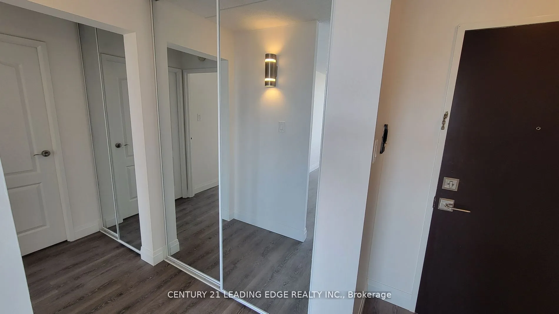 2 Glamorgan Avenue, #1005