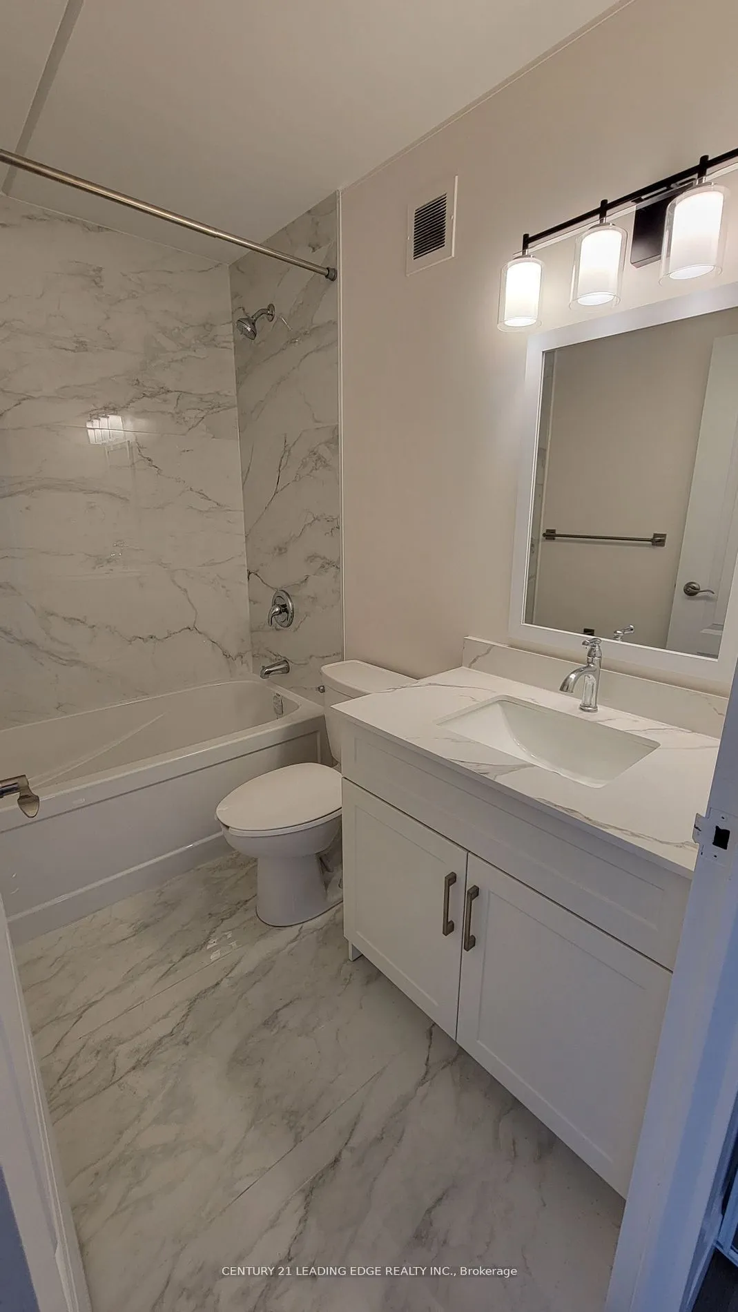 2 Glamorgan Avenue, #1005