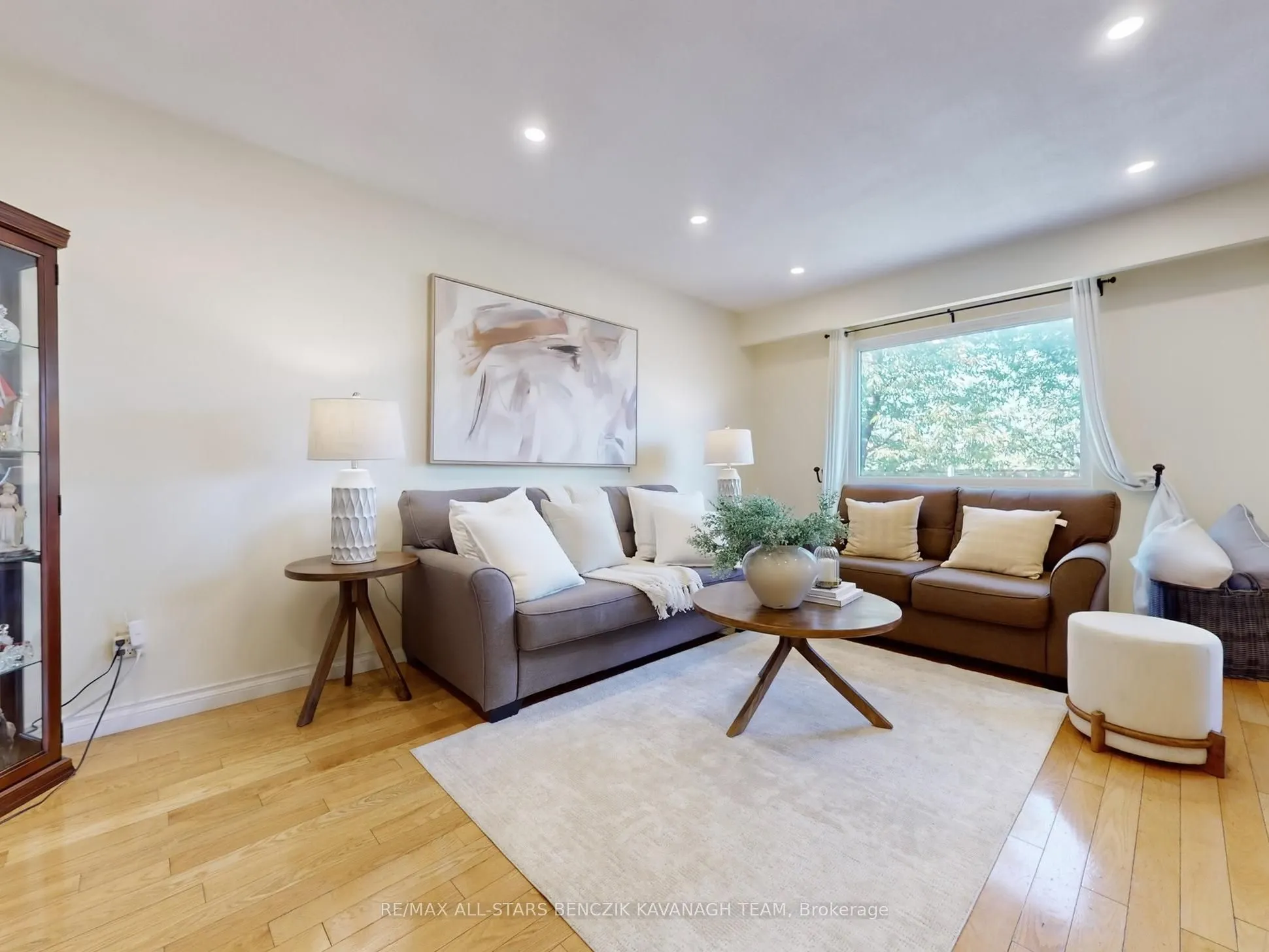 102 Valdor Drive