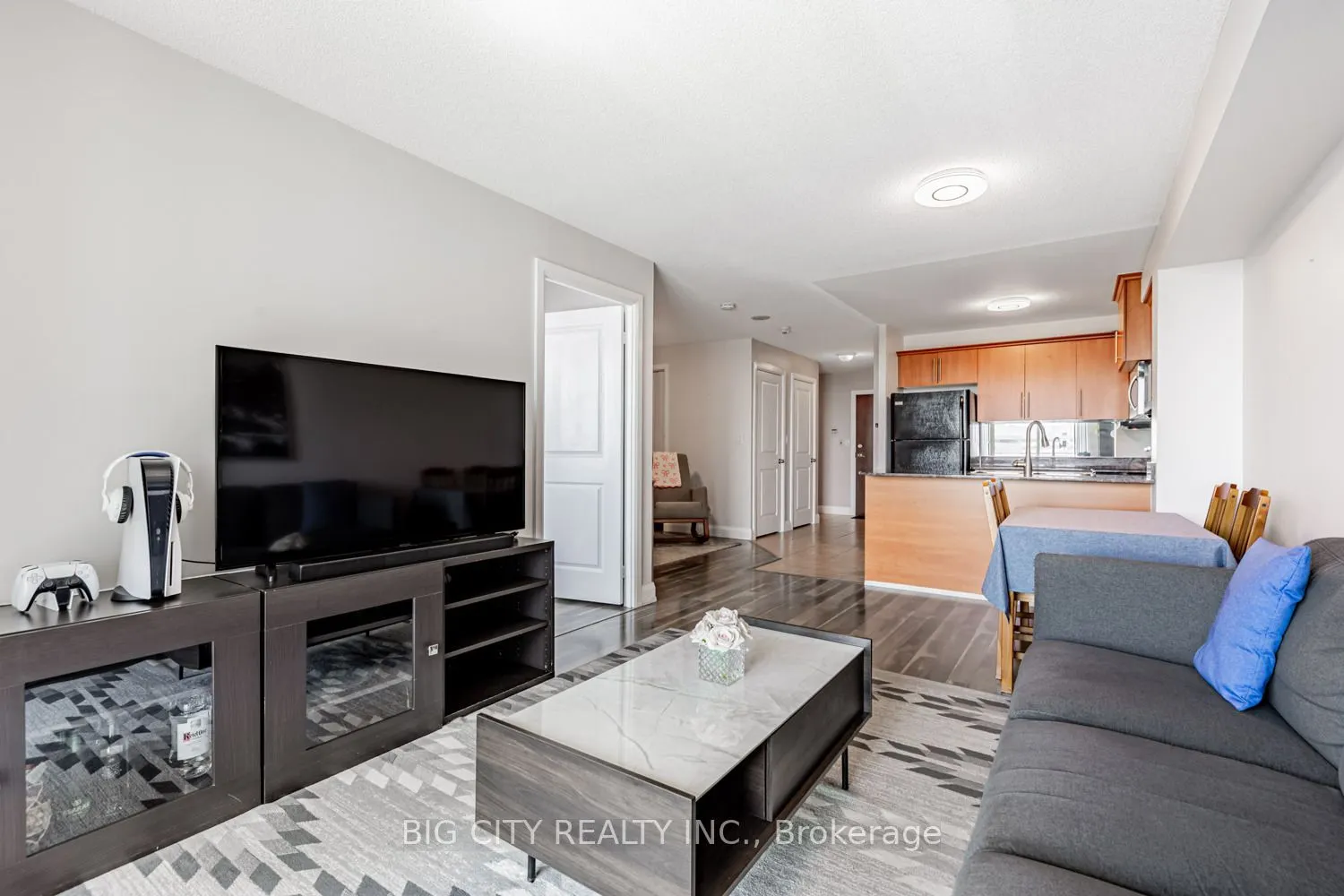 6 Rosebank Drive, #10H