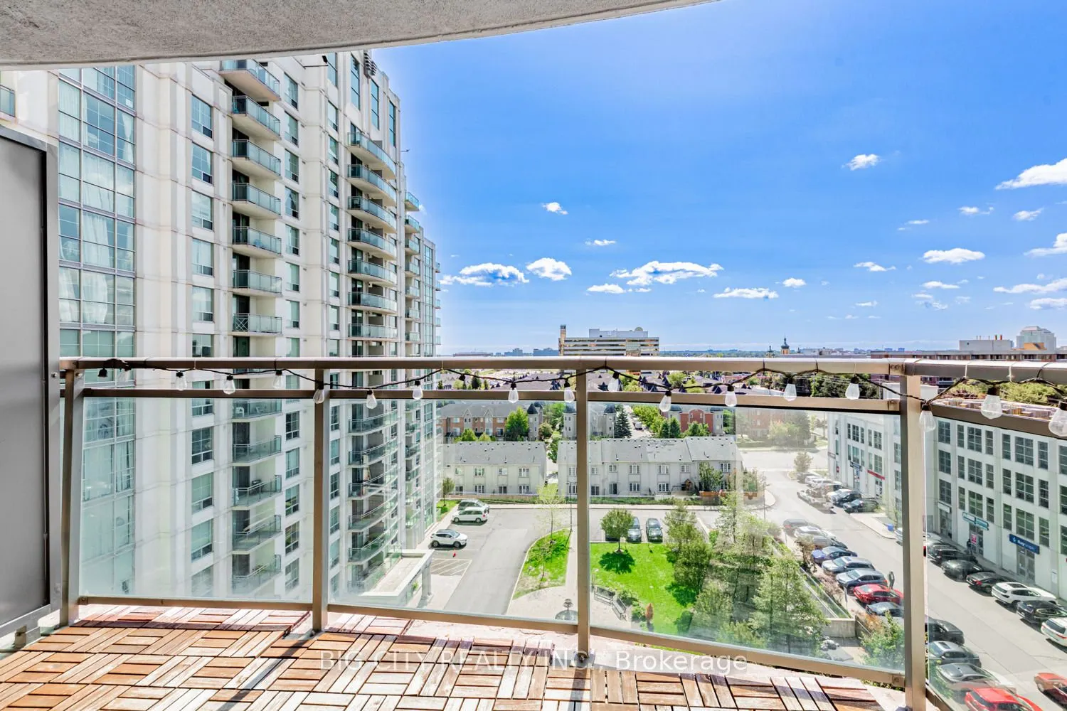 6 Rosebank Drive, #10H