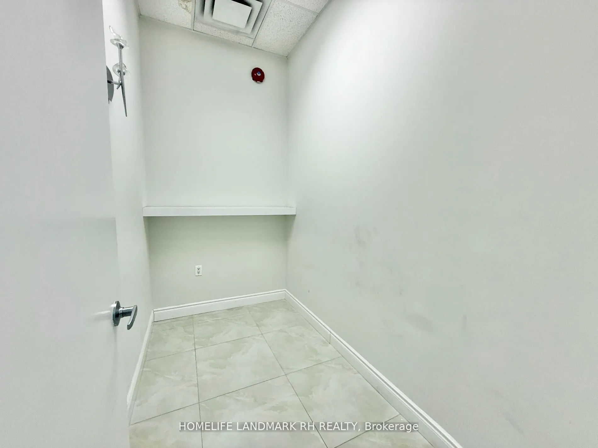 668 Silver Star Boulevard, #216