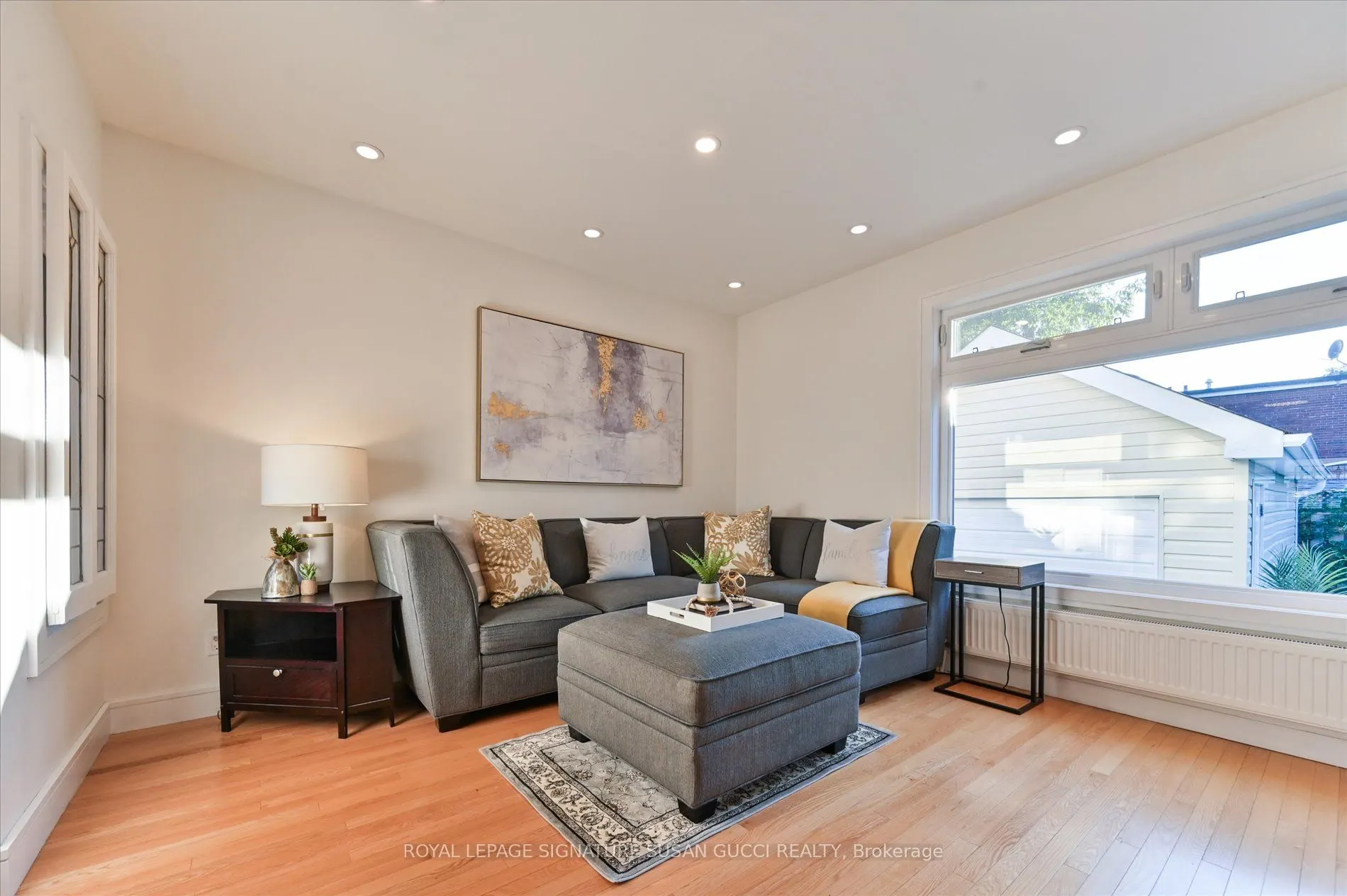 156 Linsmore Crescent