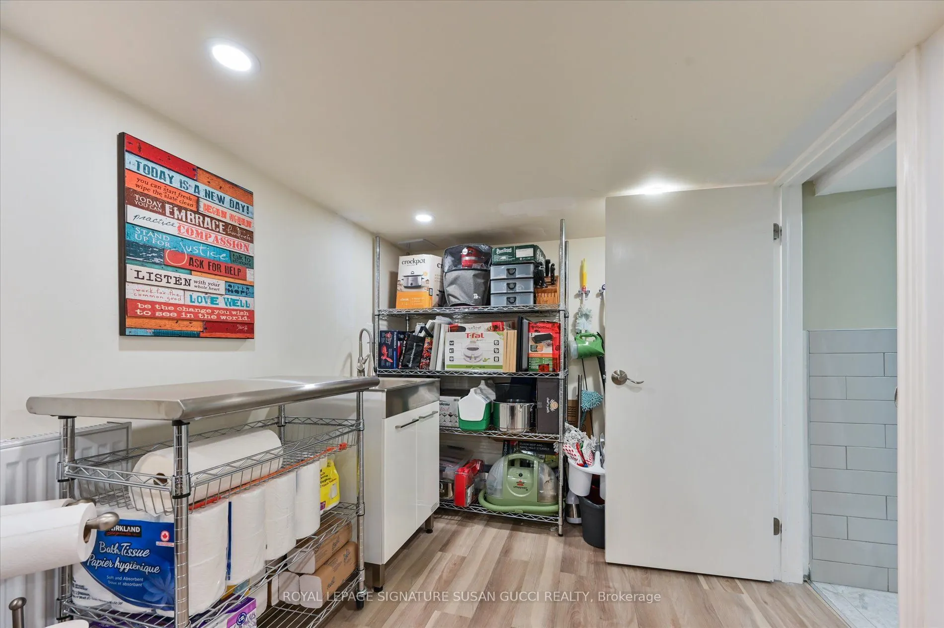 156 Linsmore Crescent