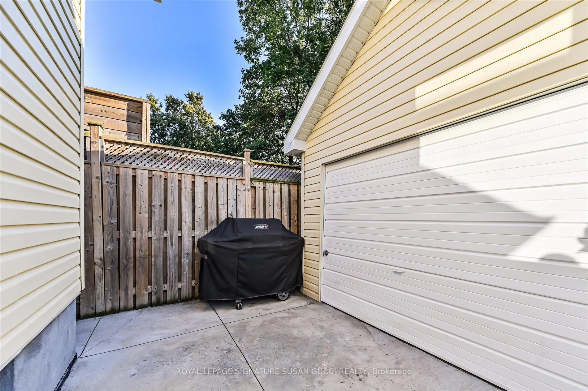 156 Linsmore Crescent