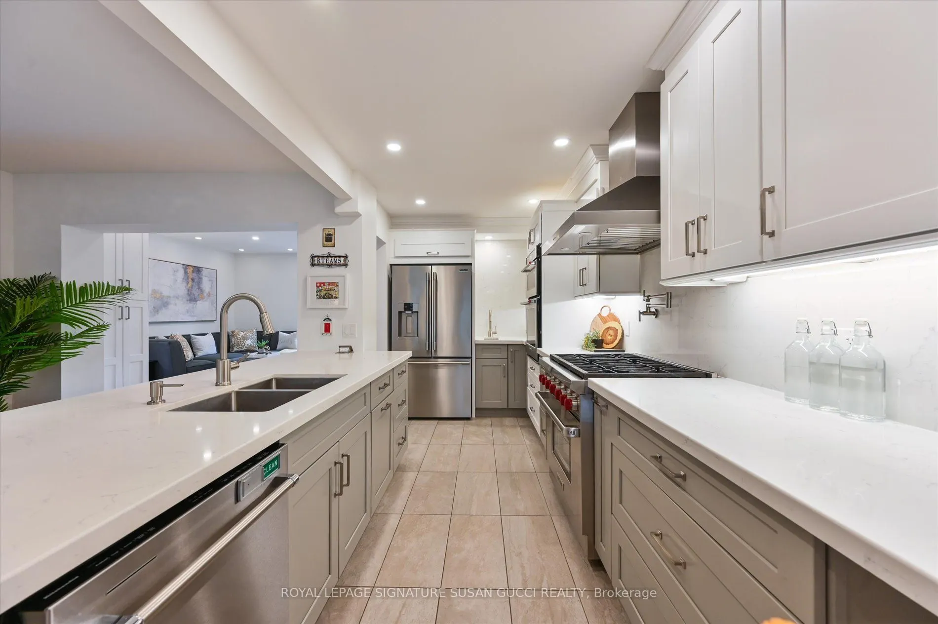 156 Linsmore Crescent