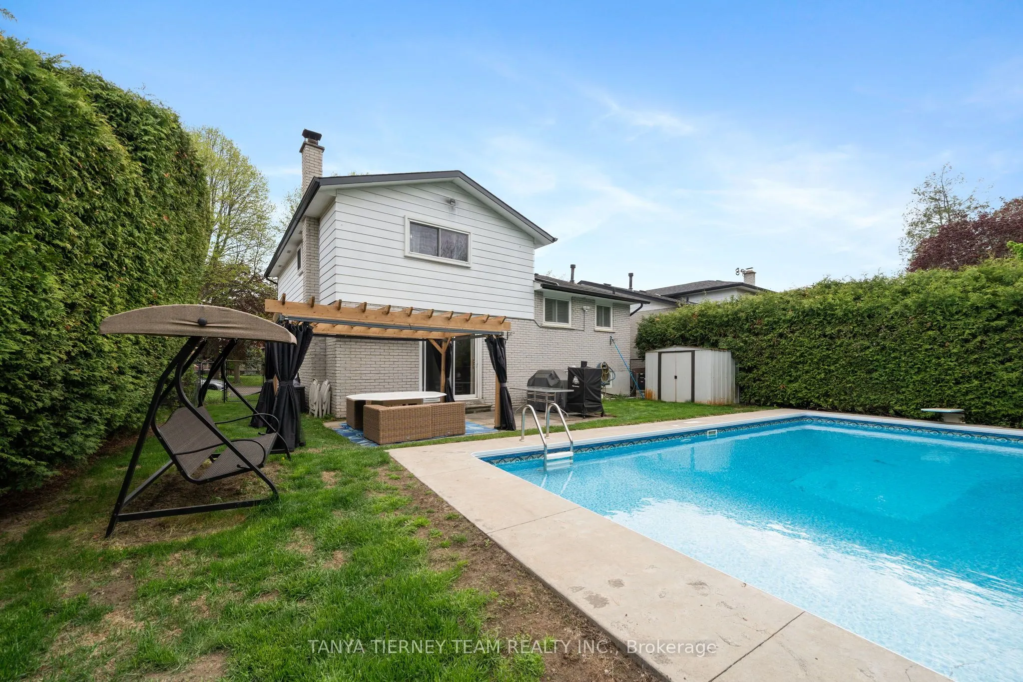 728 Bermuda Avenue