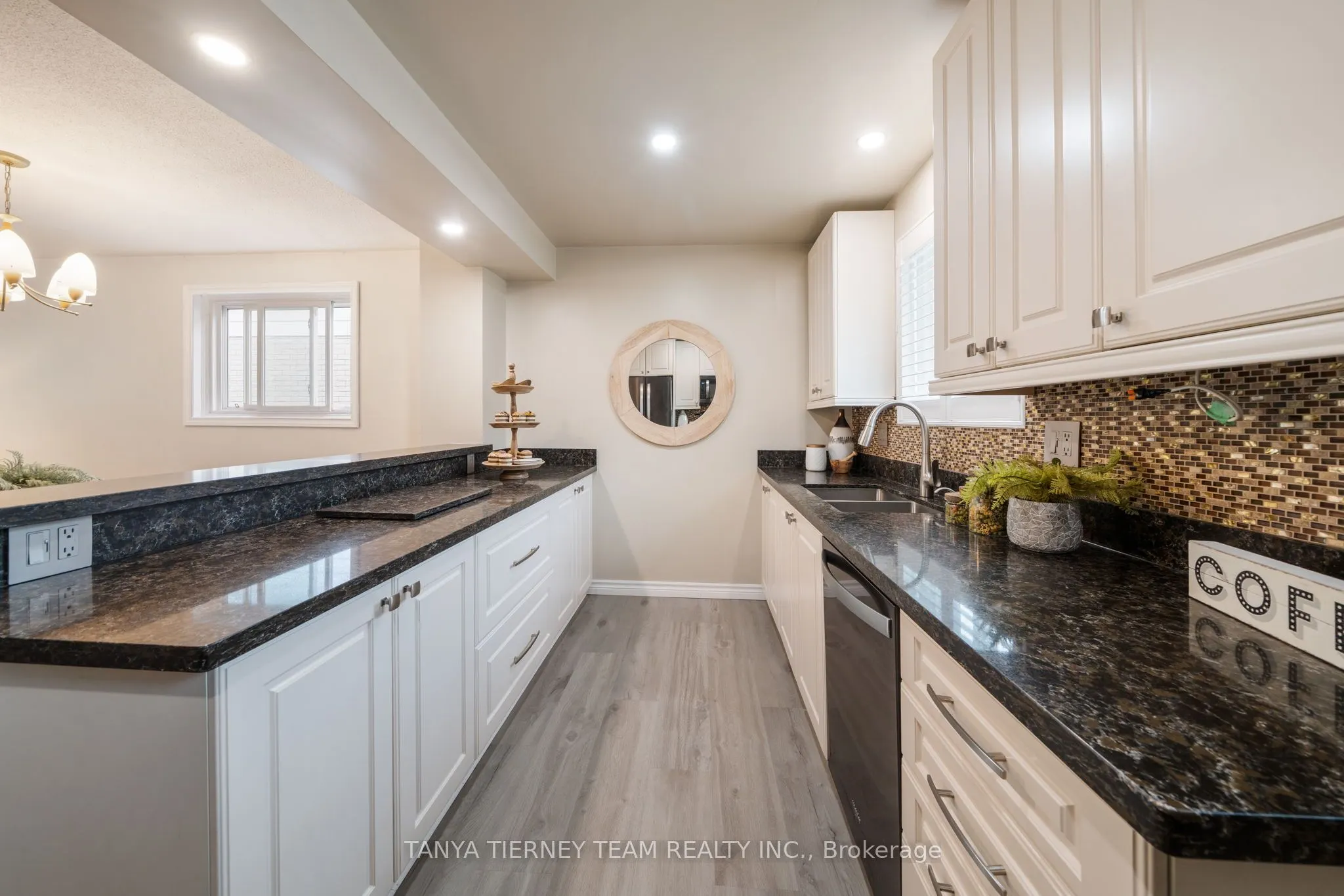 728 Bermuda Avenue