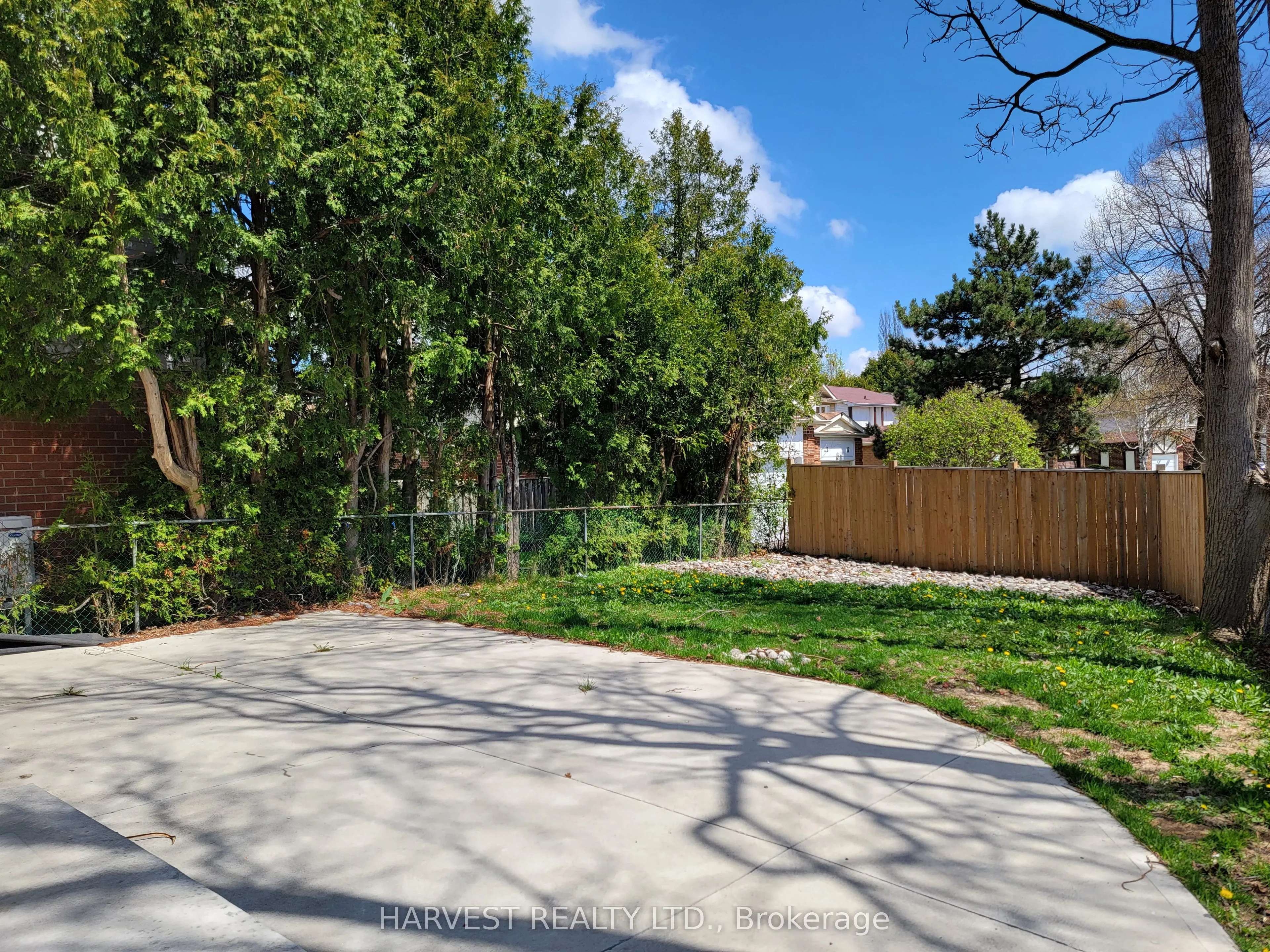 33 Oakhaven Drive
