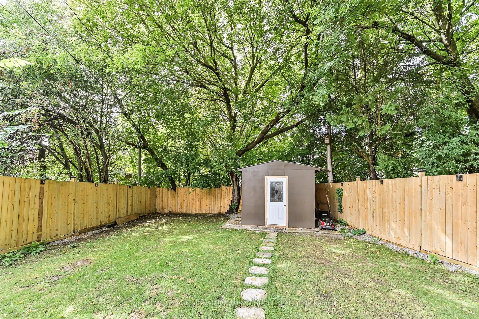 94 Meighen Avenue