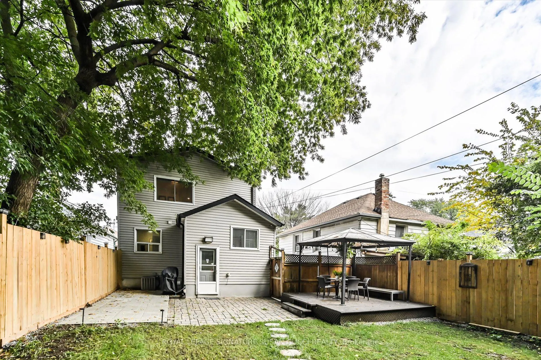 94 Meighen Avenue