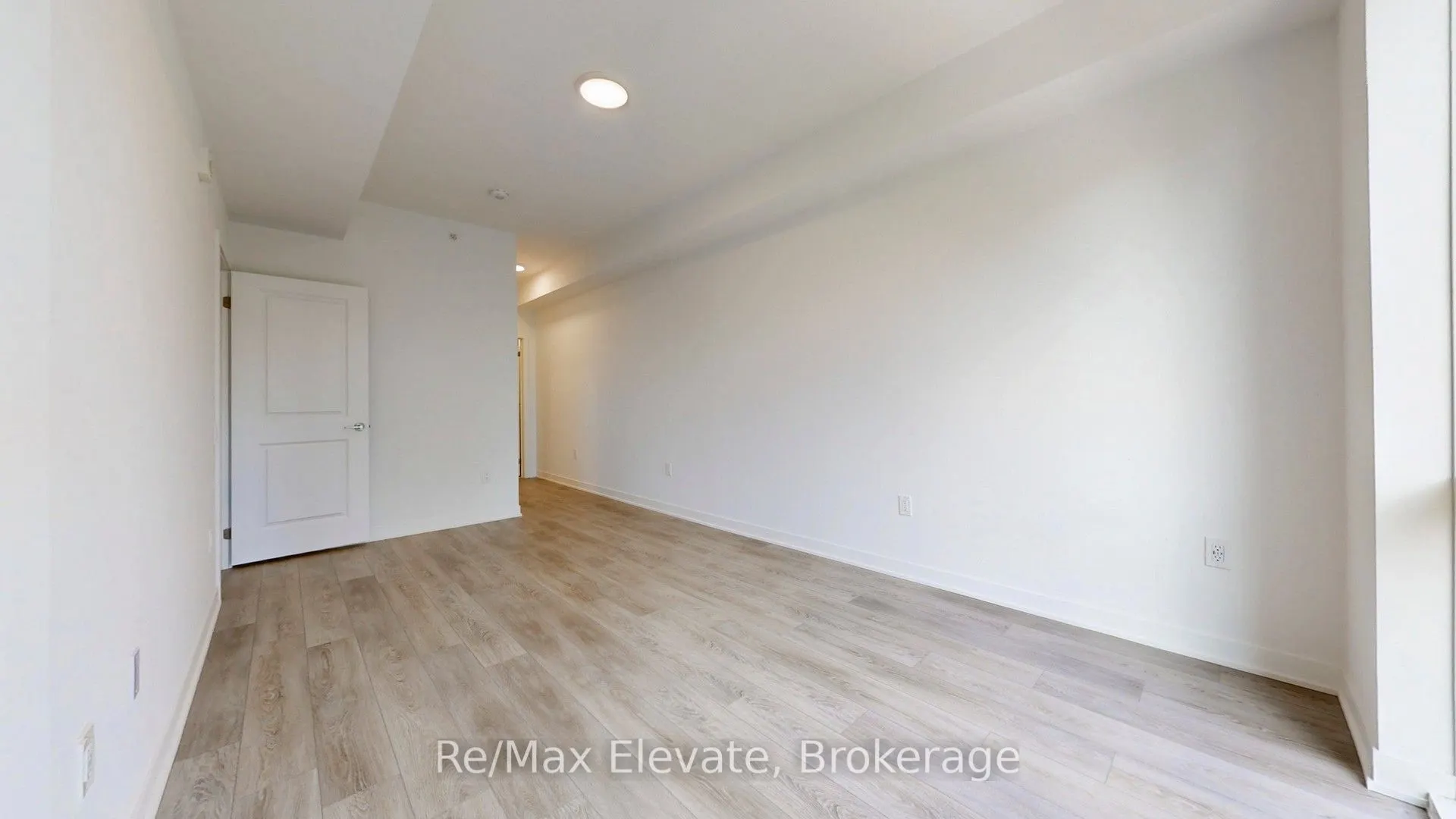 385 Artic Red Drive, #204