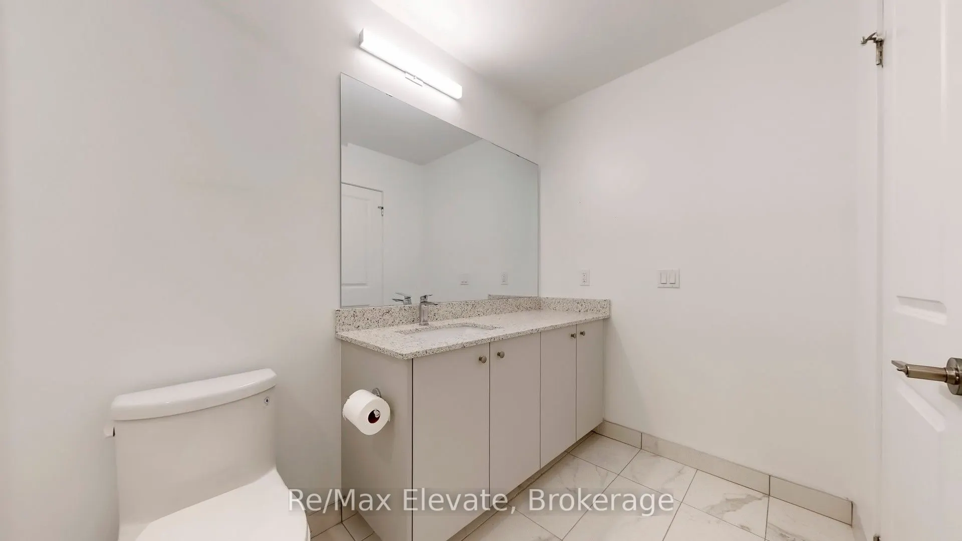 385 Artic Red Drive, #204