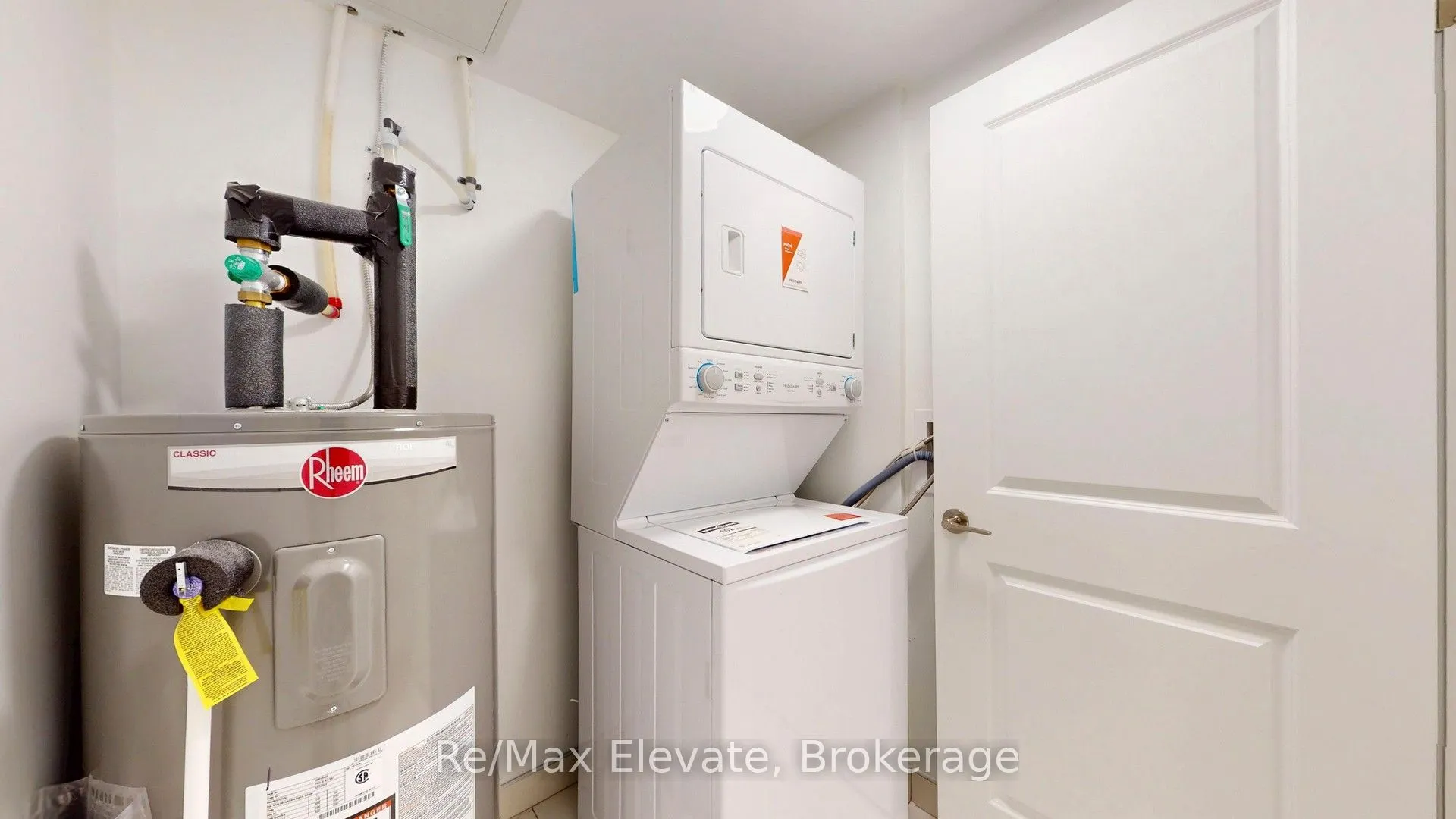 385 Artic Red Drive, #204