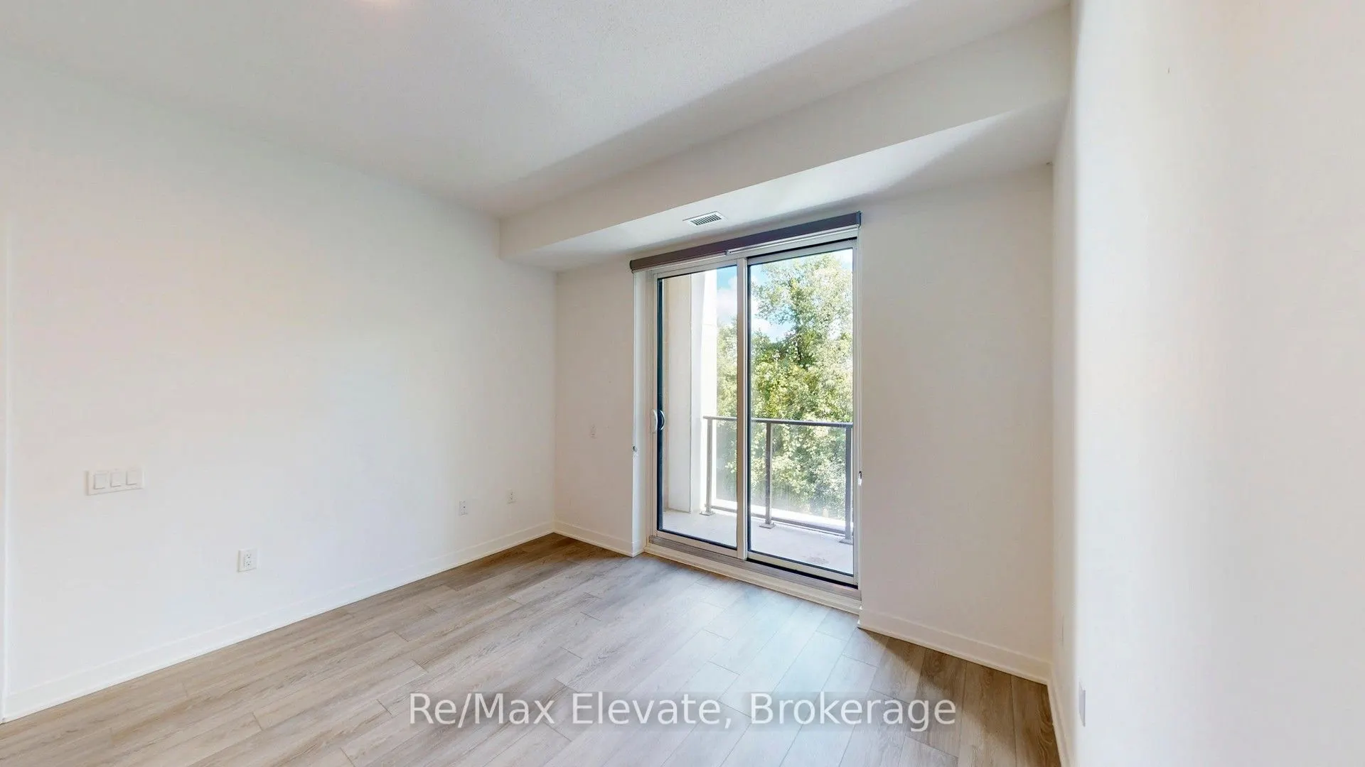 385 Artic Red Drive, #204