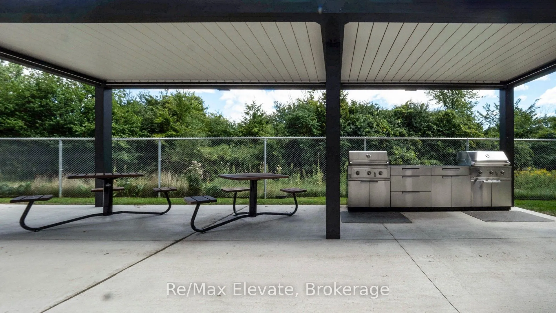 385 Artic Red Drive, #204