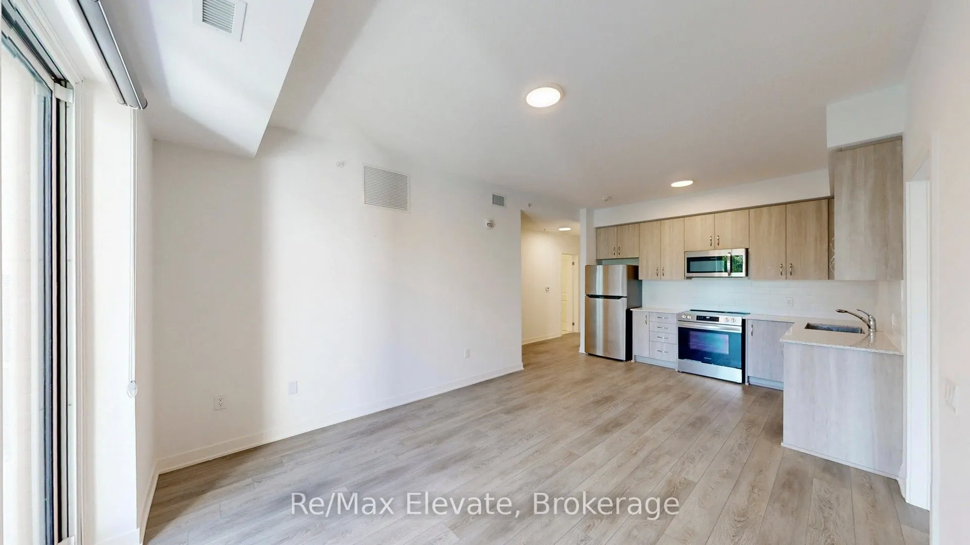 385 Artic Red Drive, #204