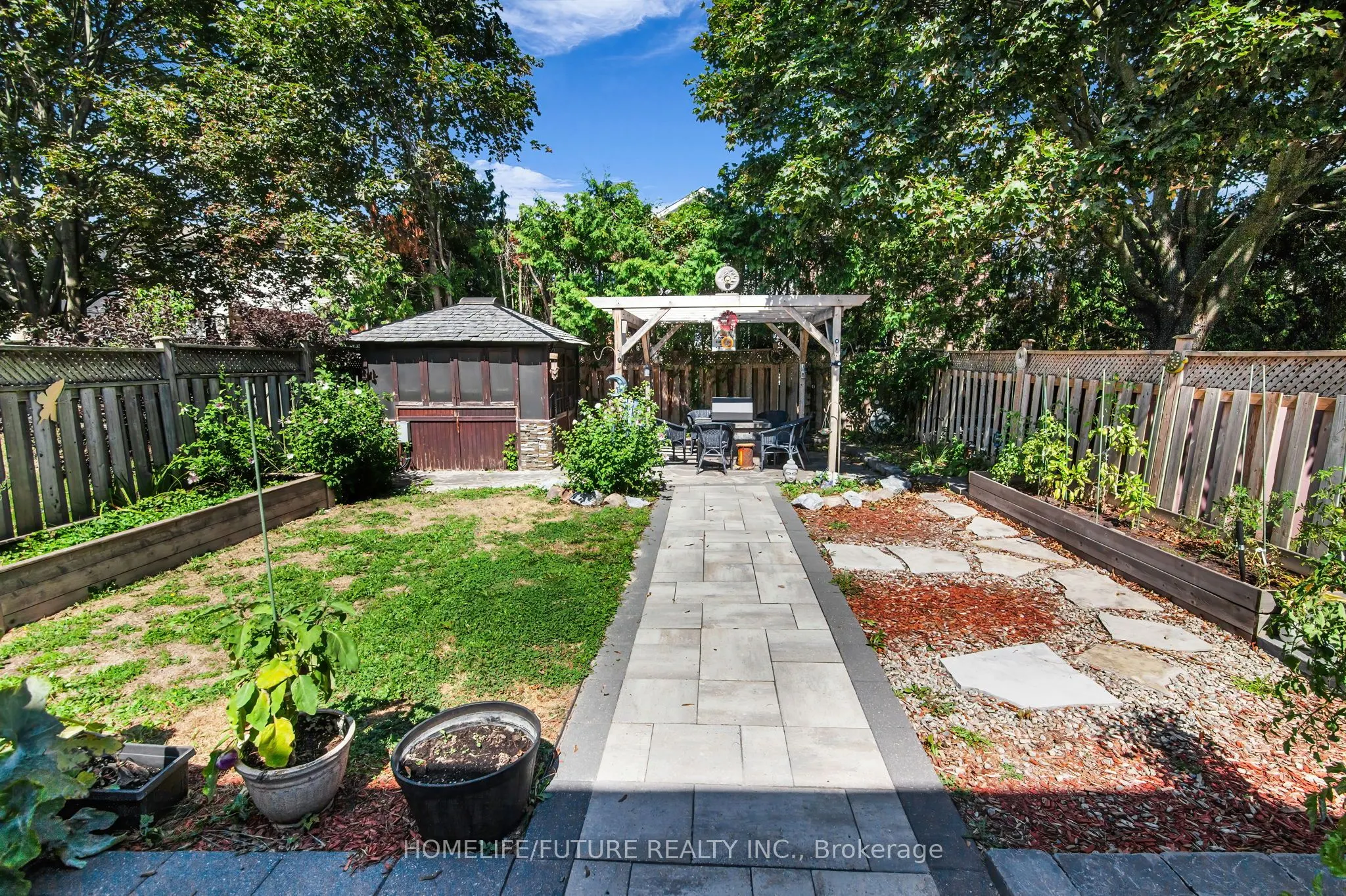 1757 Shadybrook Drive