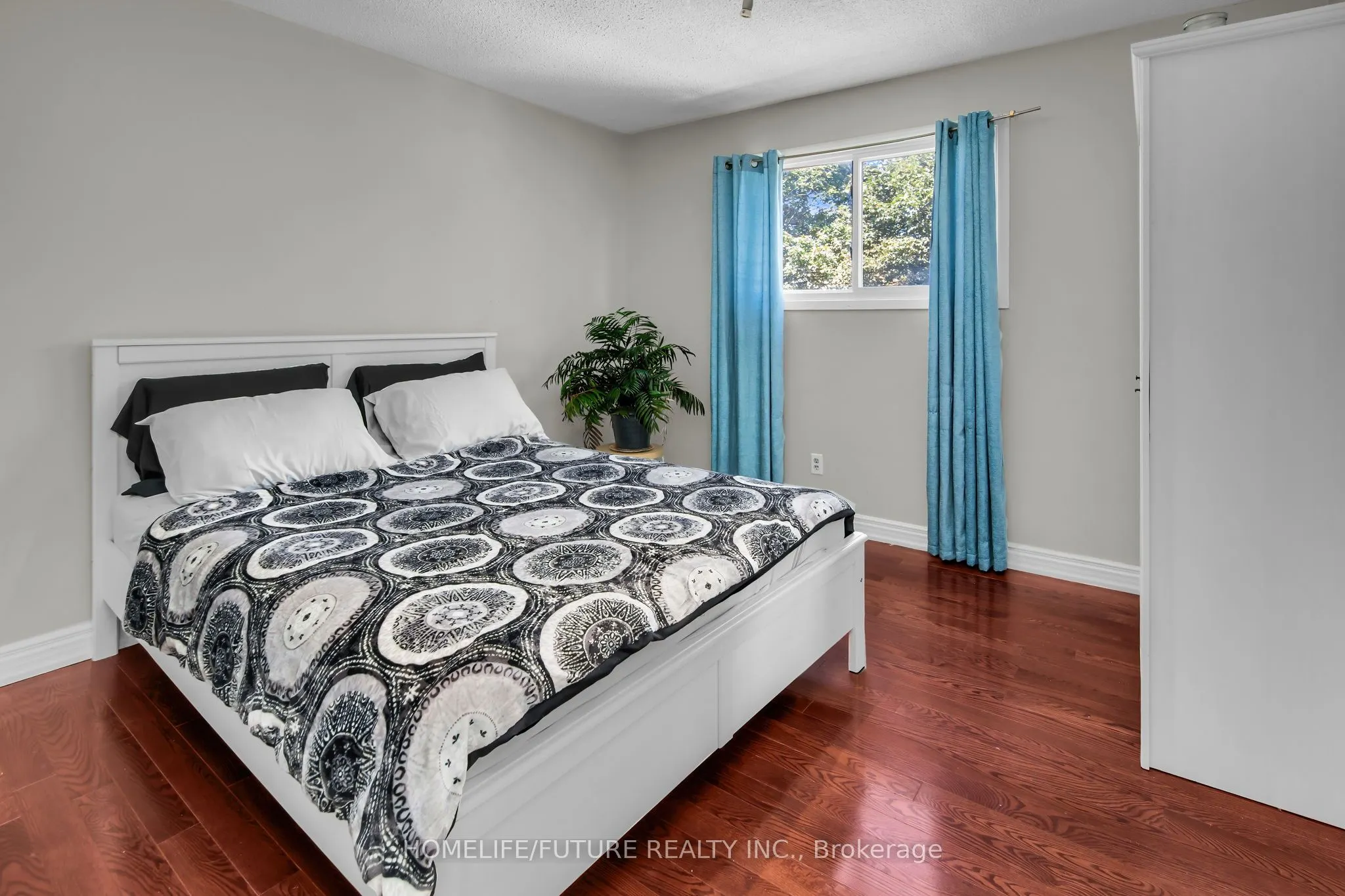 1757 Shadybrook Drive