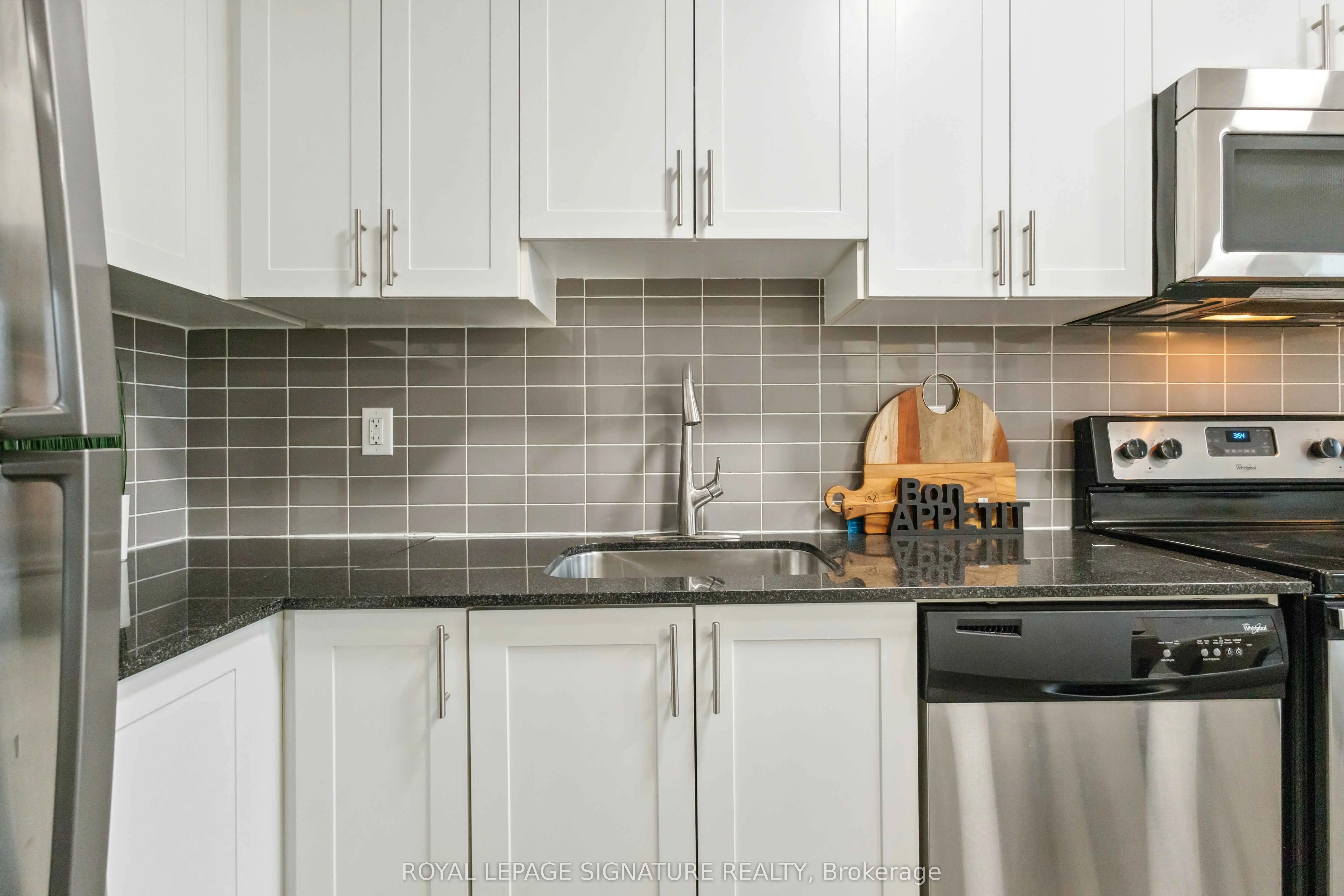 3520 Danforth Avenue, #212