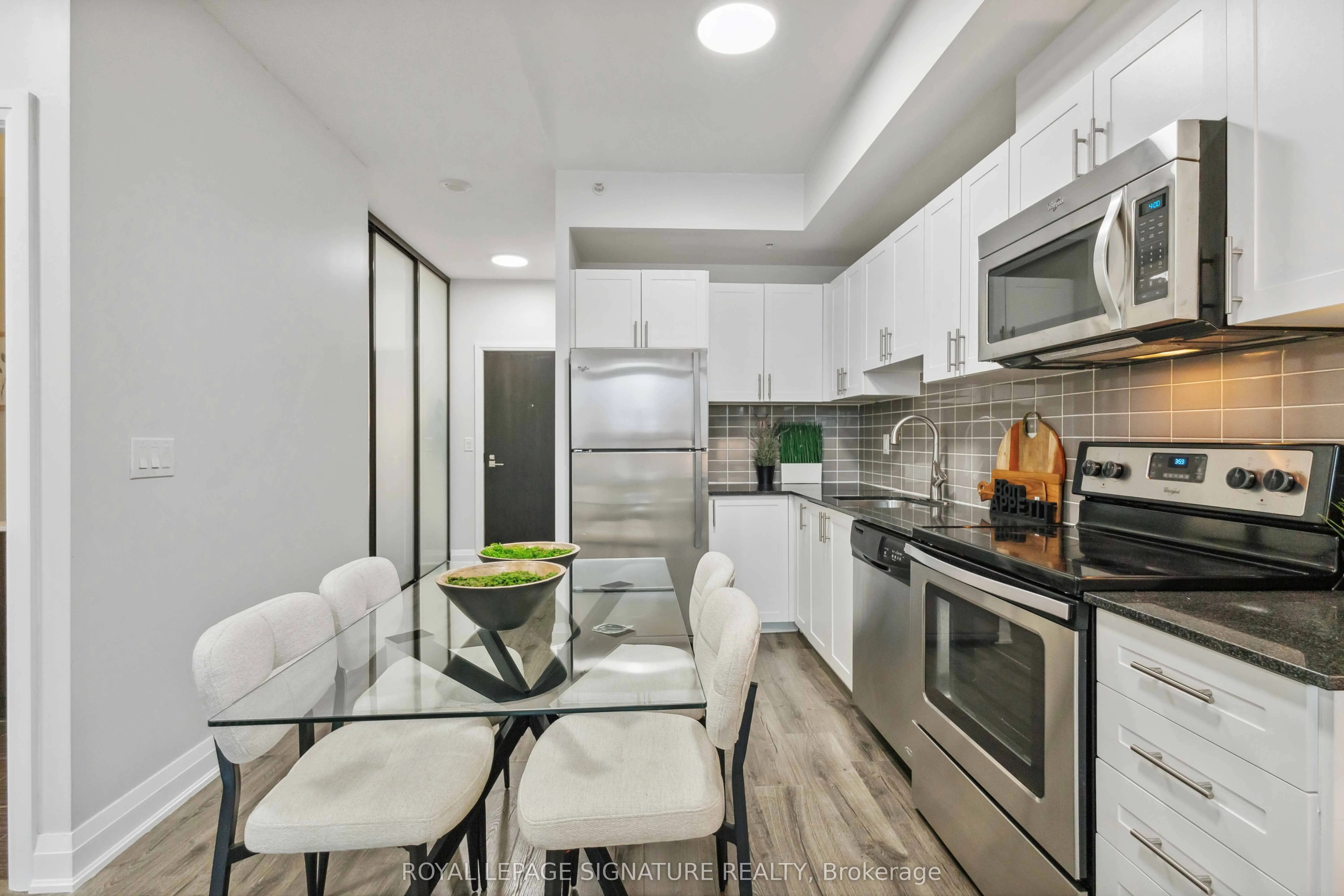 3520 Danforth Avenue, #212