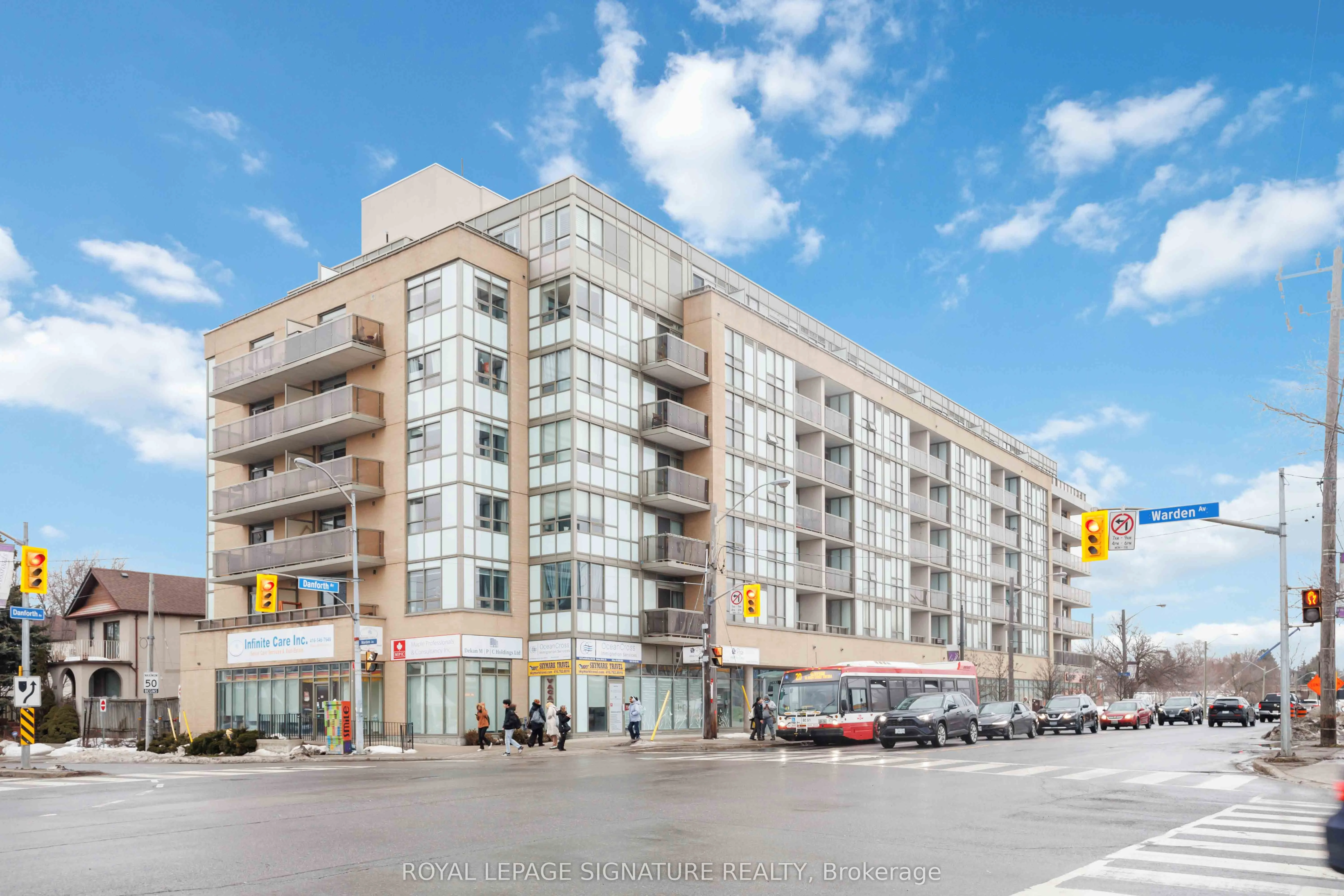 3520 Danforth Avenue, #212