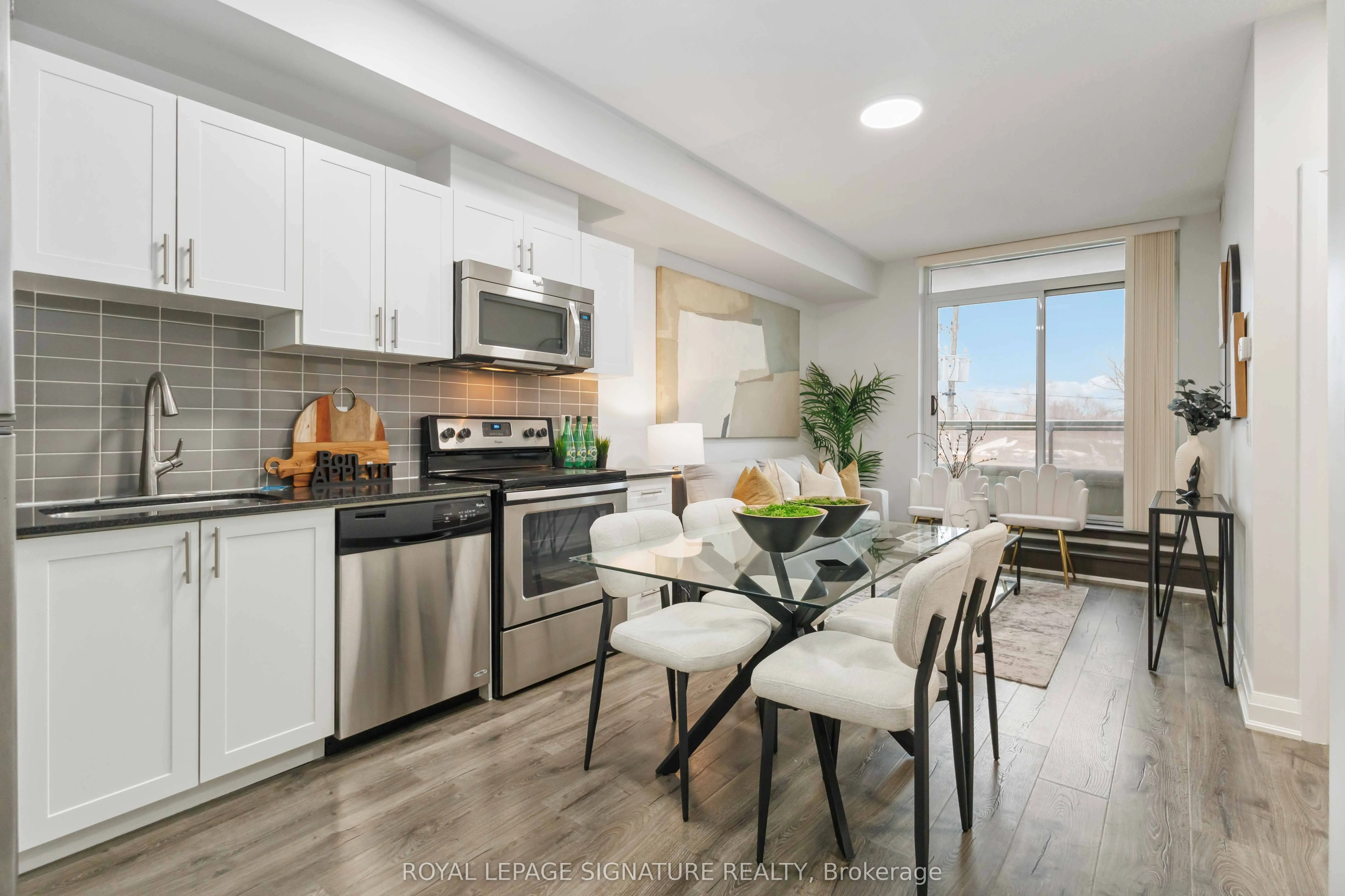 3520 Danforth Avenue, #212