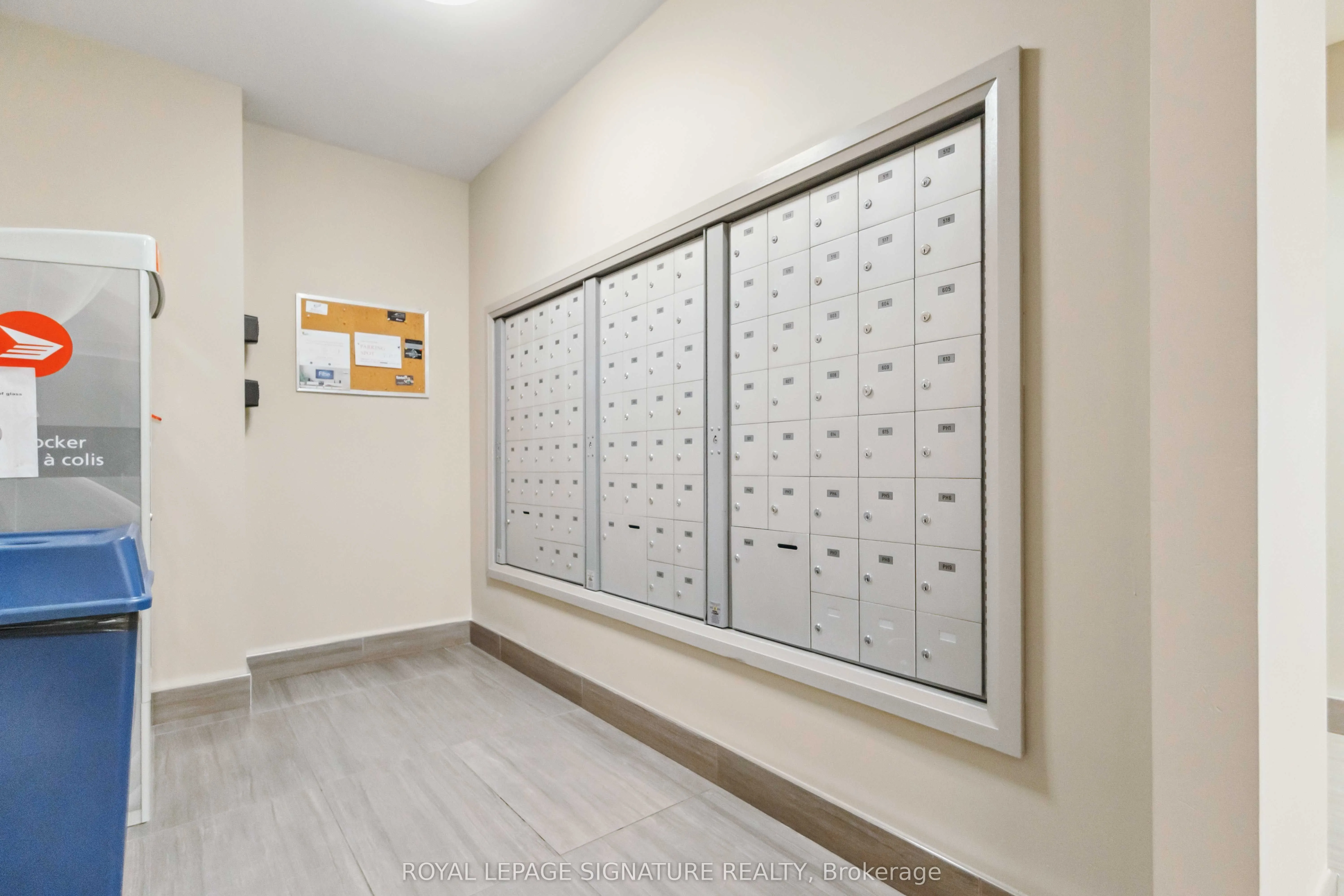 3520 Danforth Avenue, #212