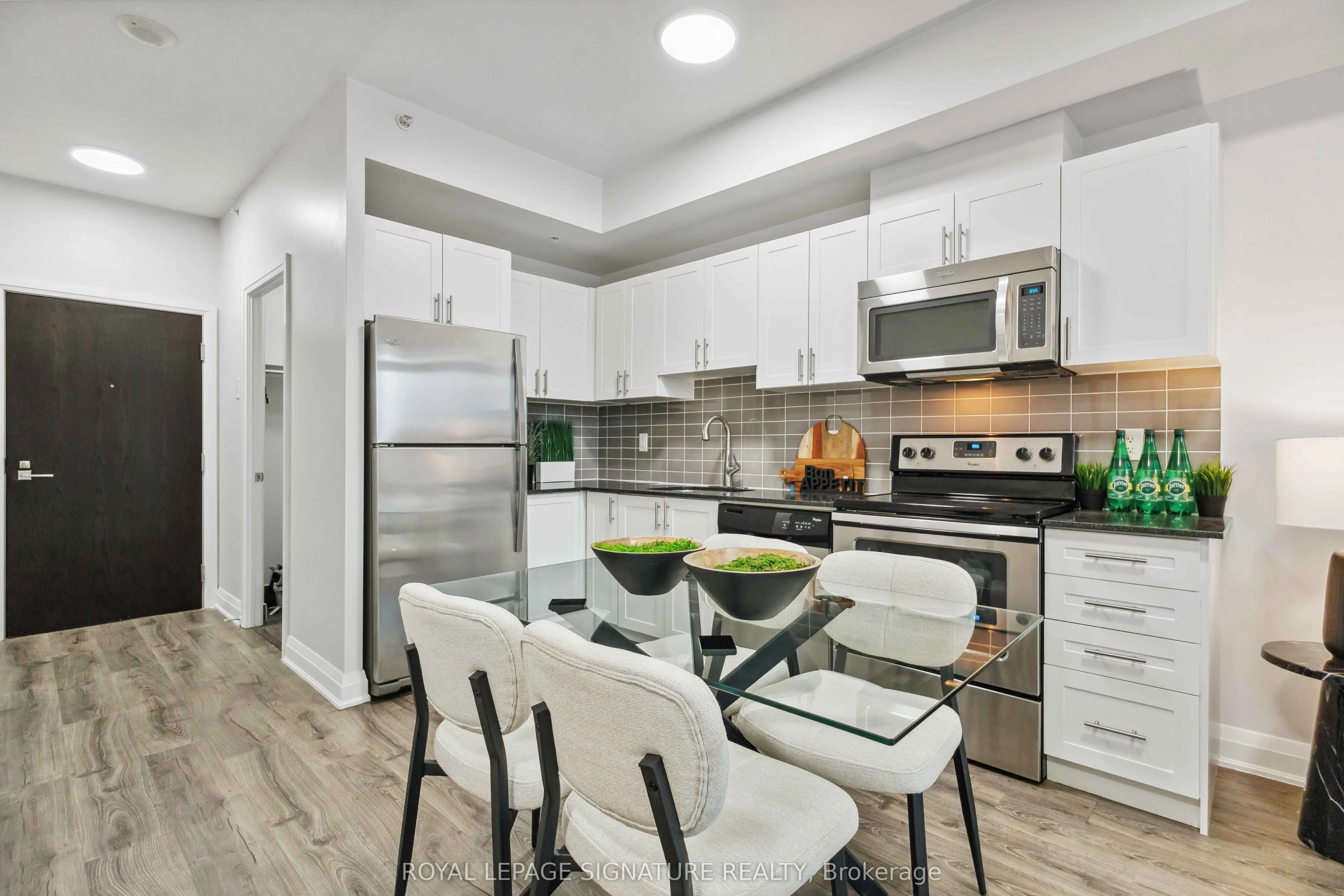 3520 Danforth Avenue, #212