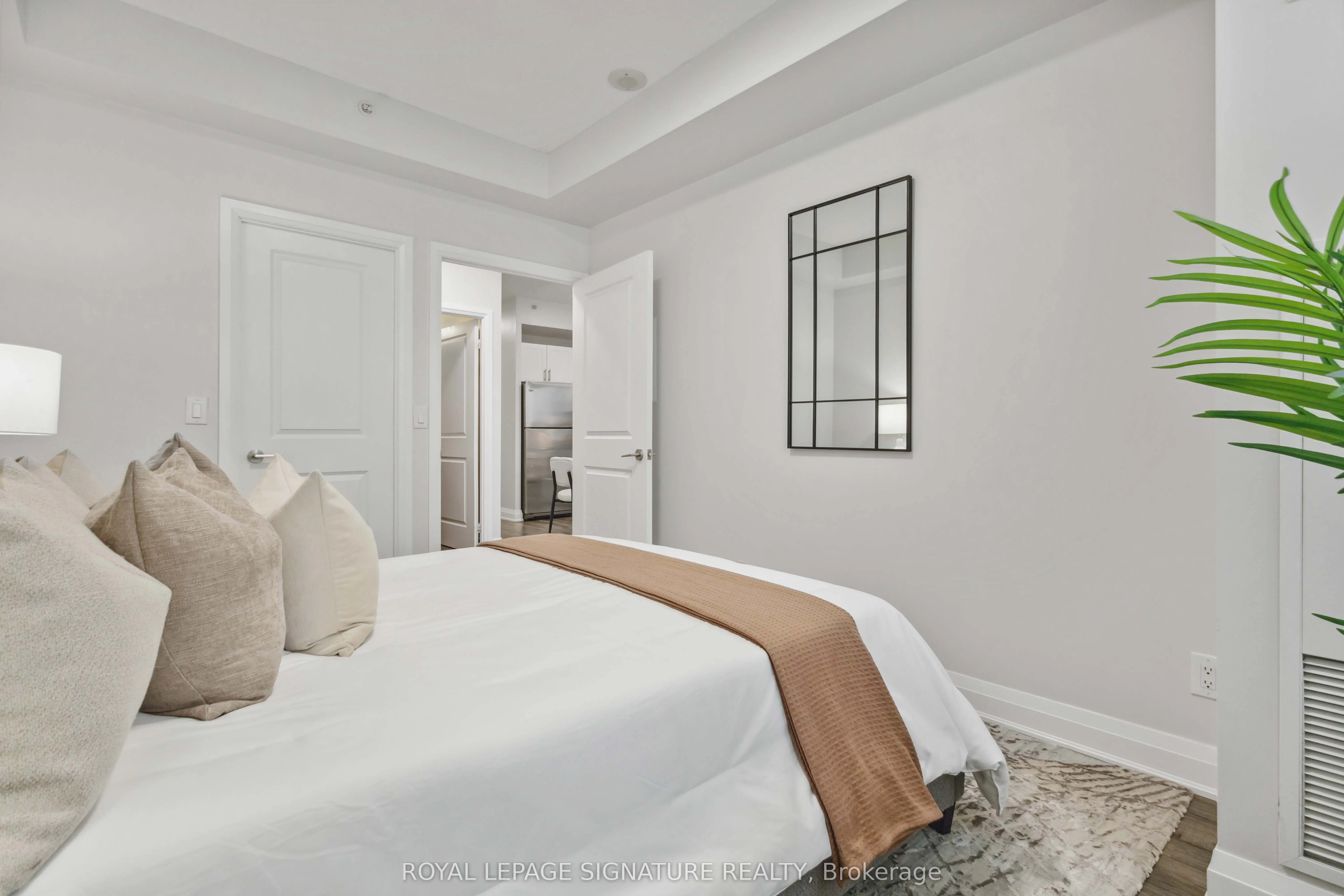 3520 Danforth Avenue, #212