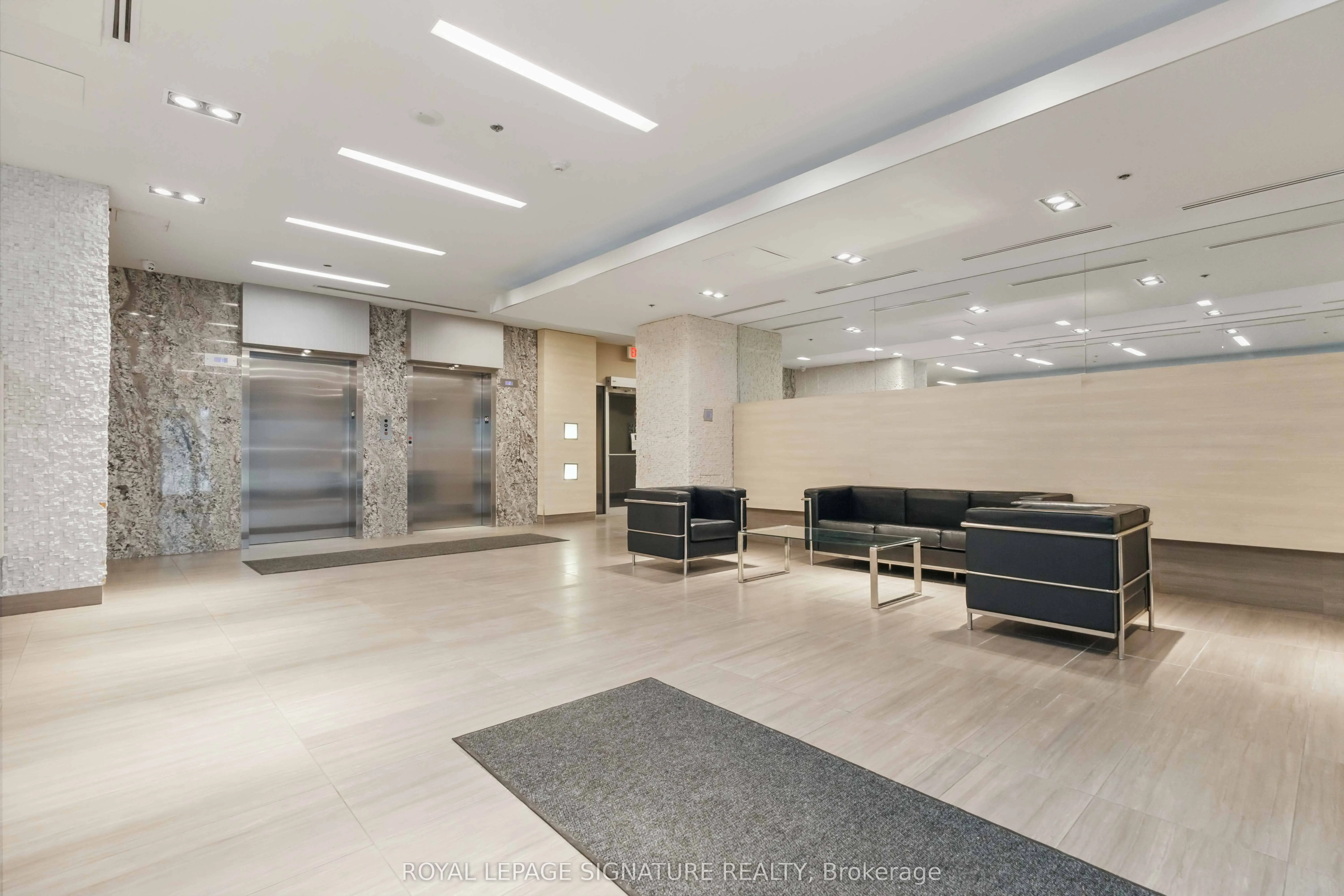 3520 Danforth Avenue, #212
