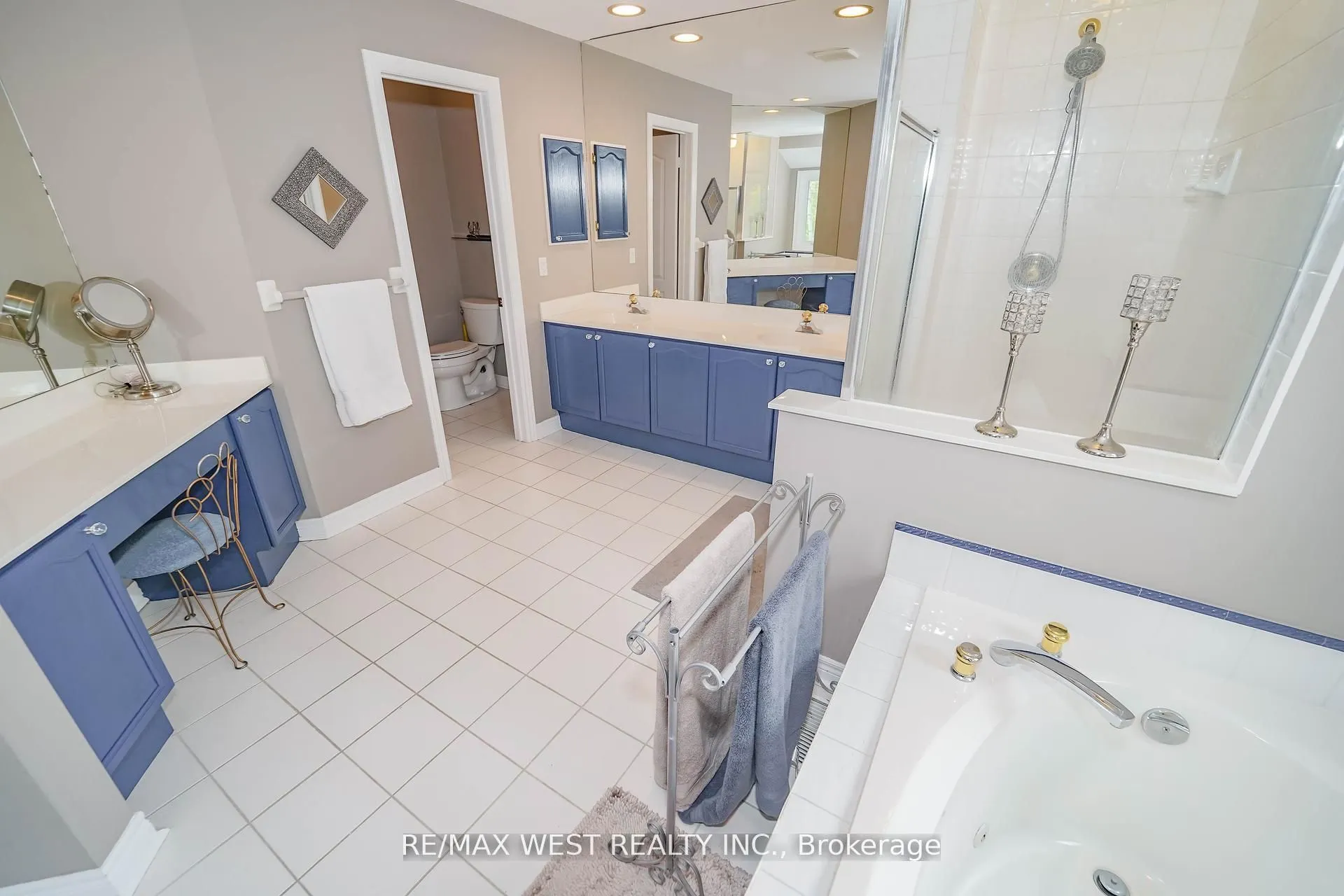 113 Sandcherry Court
