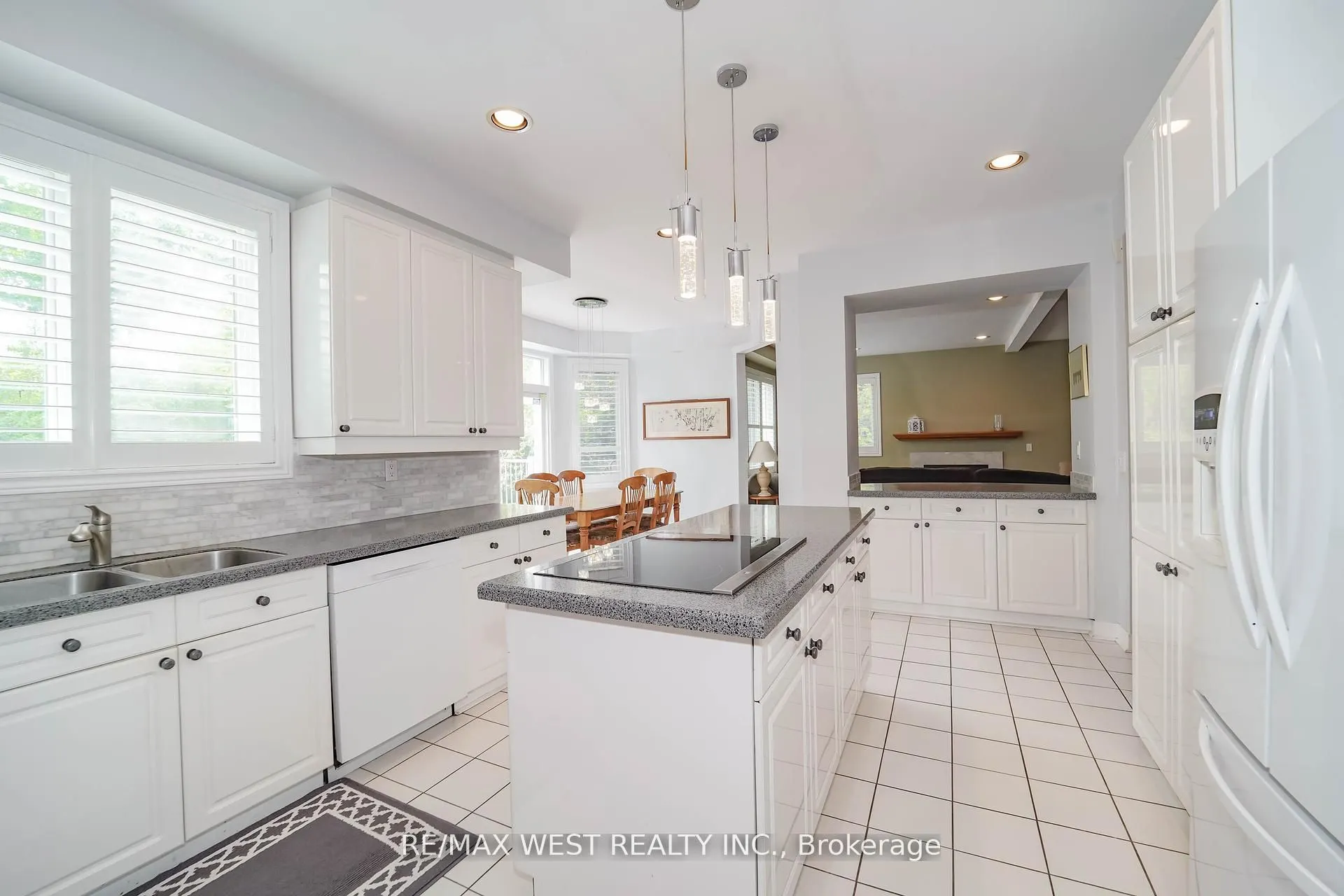 113 Sandcherry Court